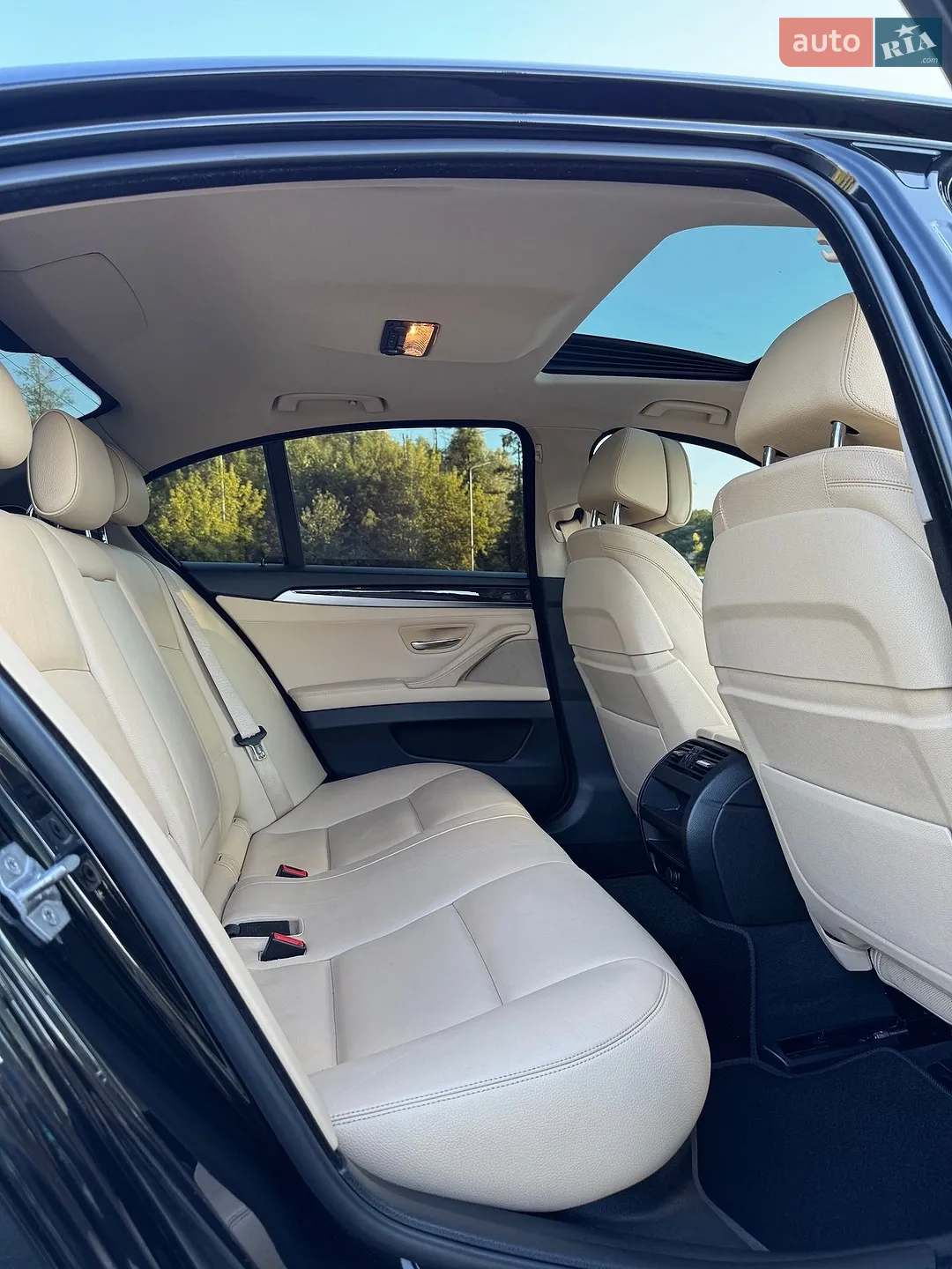 2015 BMW 5er - мініатюра 19