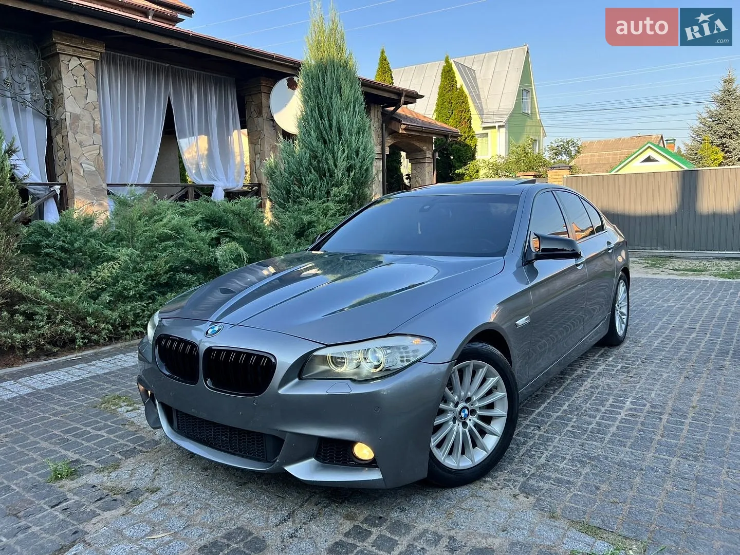 2011 BMW 5er - фото 1