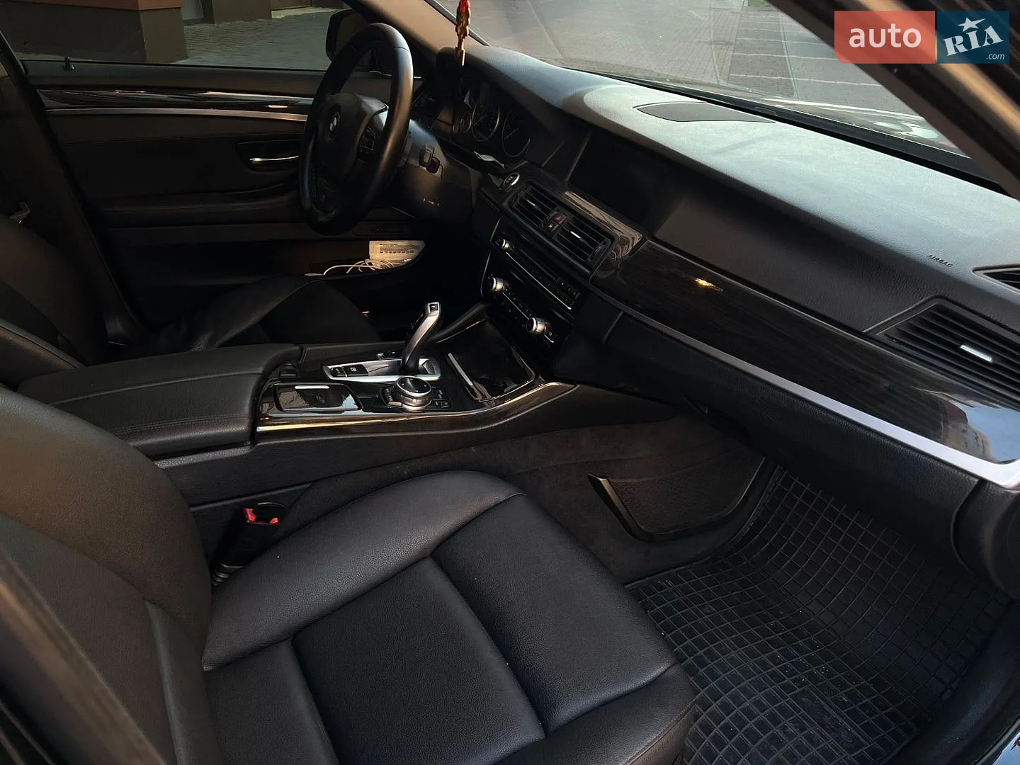 2013 BMW 5er - мініатюра 16