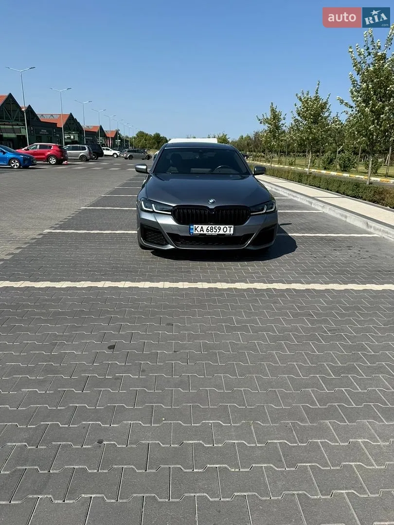2022 BMW 5er - фото 1