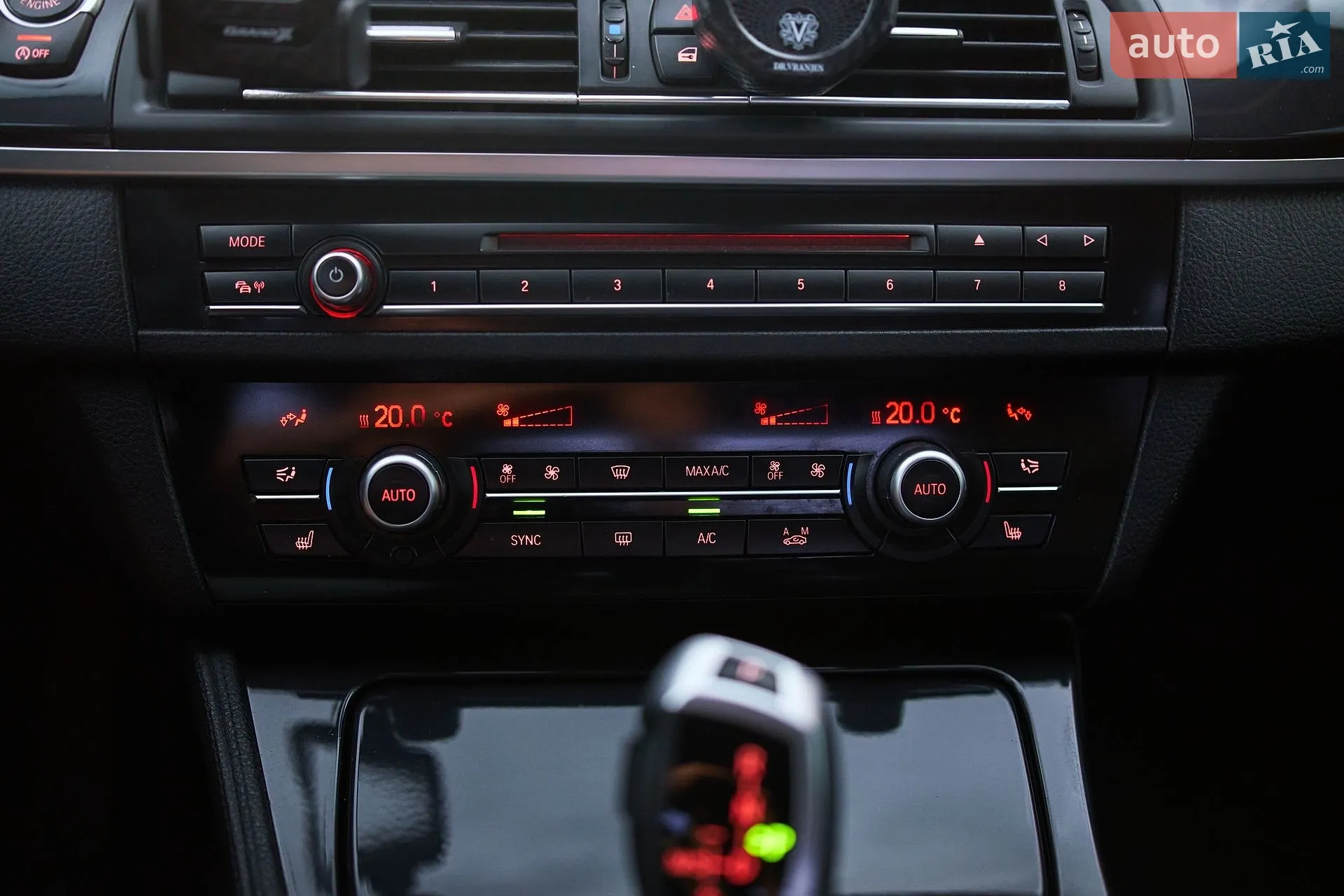2015 BMW 5er - мініатюра 16