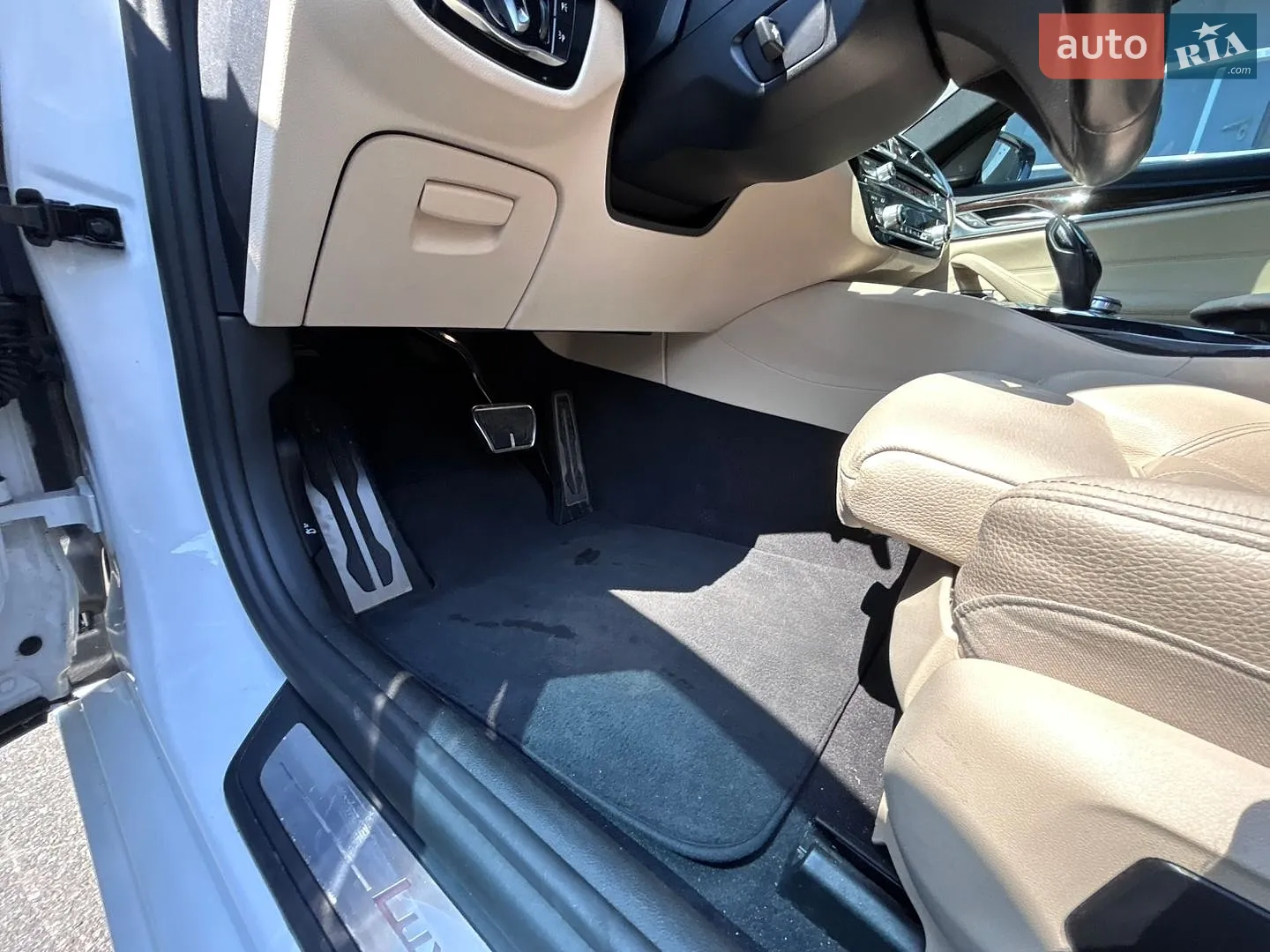 2017 BMW 5er - мініатюра 23