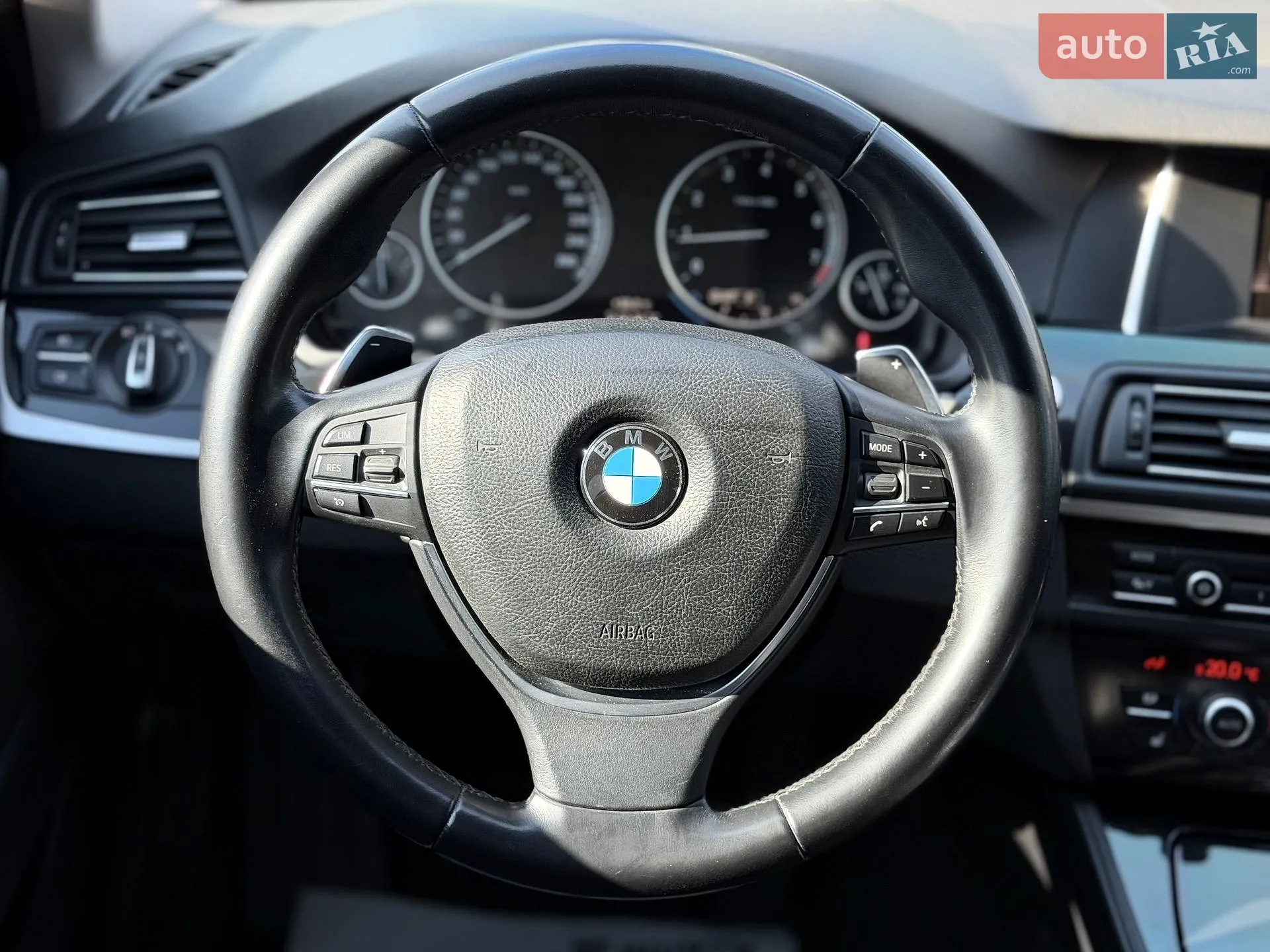 2016 BMW 5er - мініатюра 29