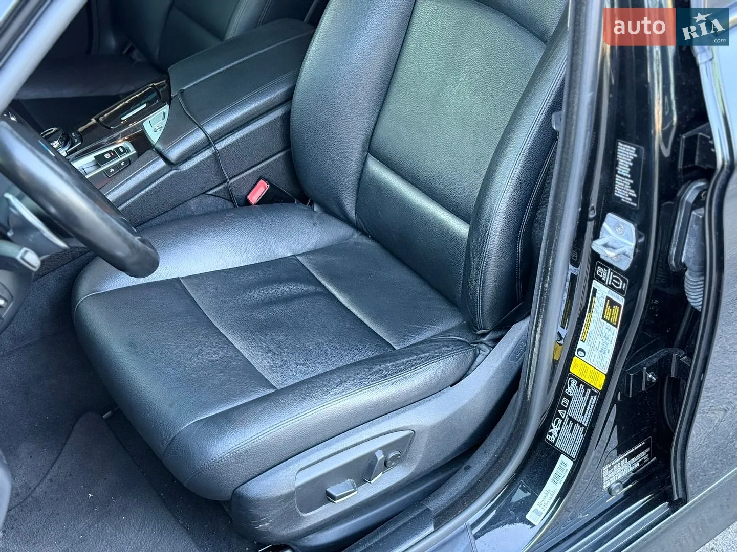 2013 BMW 5er - мініатюра 23