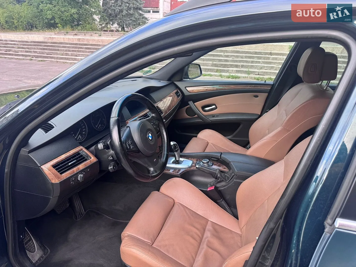 2010 BMW 5er - мініатюра 11