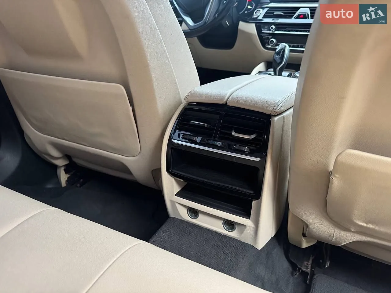 2017 BMW 5er - мініатюра 15