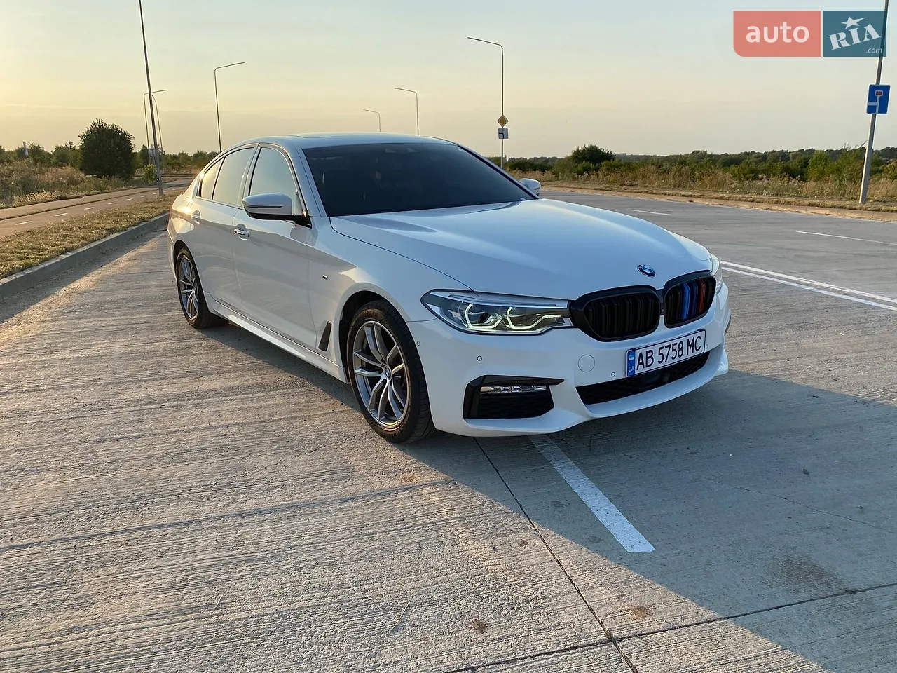 2017 BMW 5er - мініатюра 20