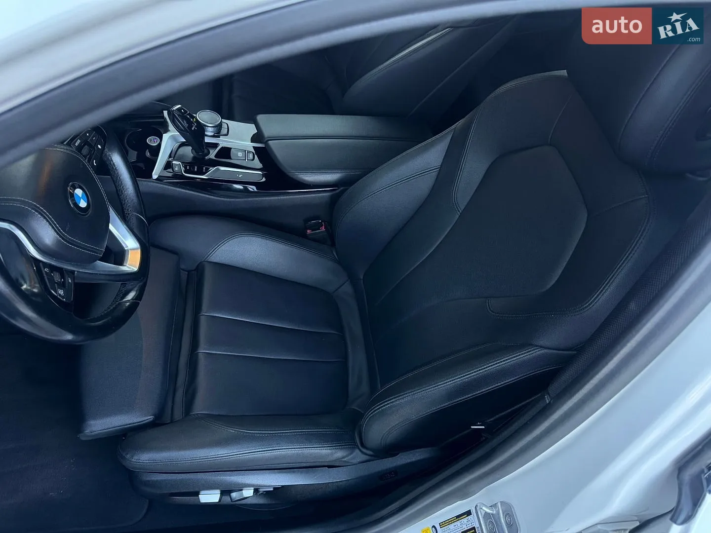 2017 BMW 5er - мініатюра 26