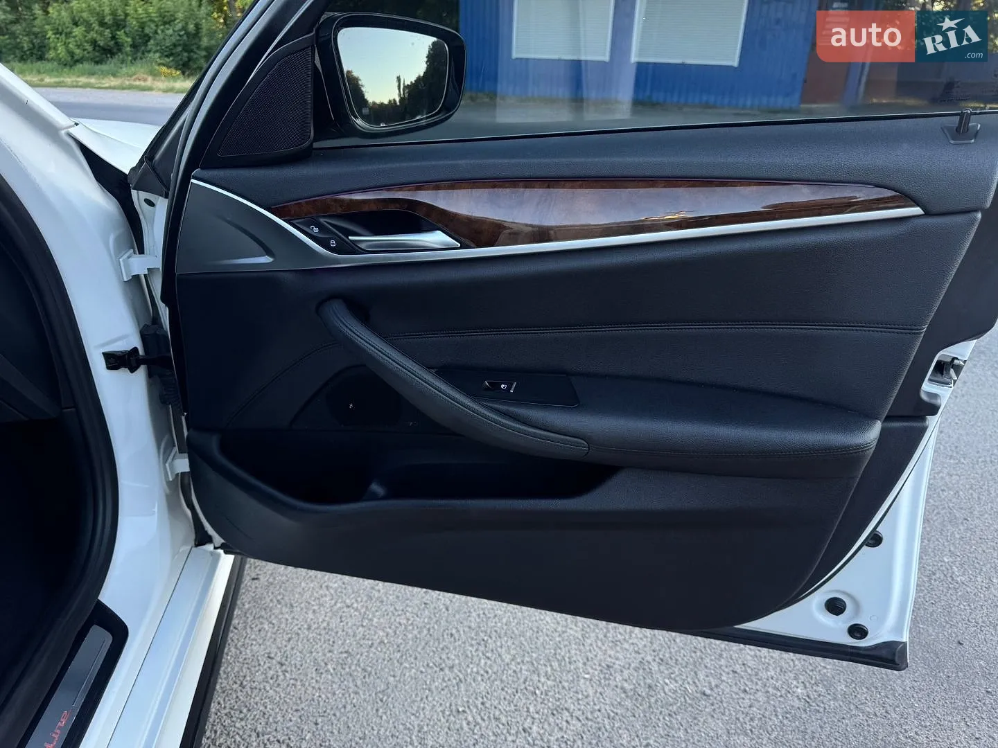 2017 BMW 5er - мініатюра 36