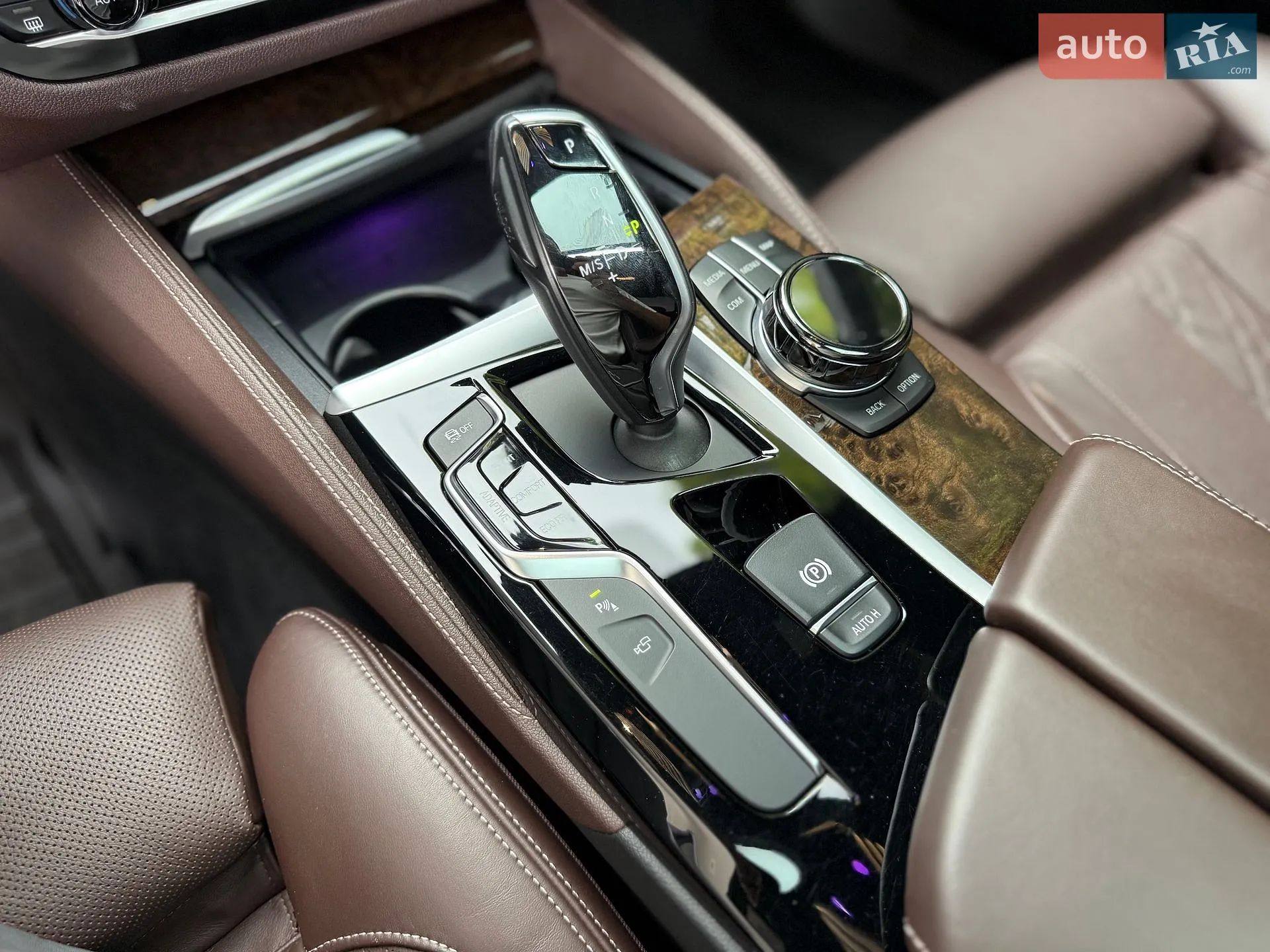 2017 BMW 5er - мініатюра 37