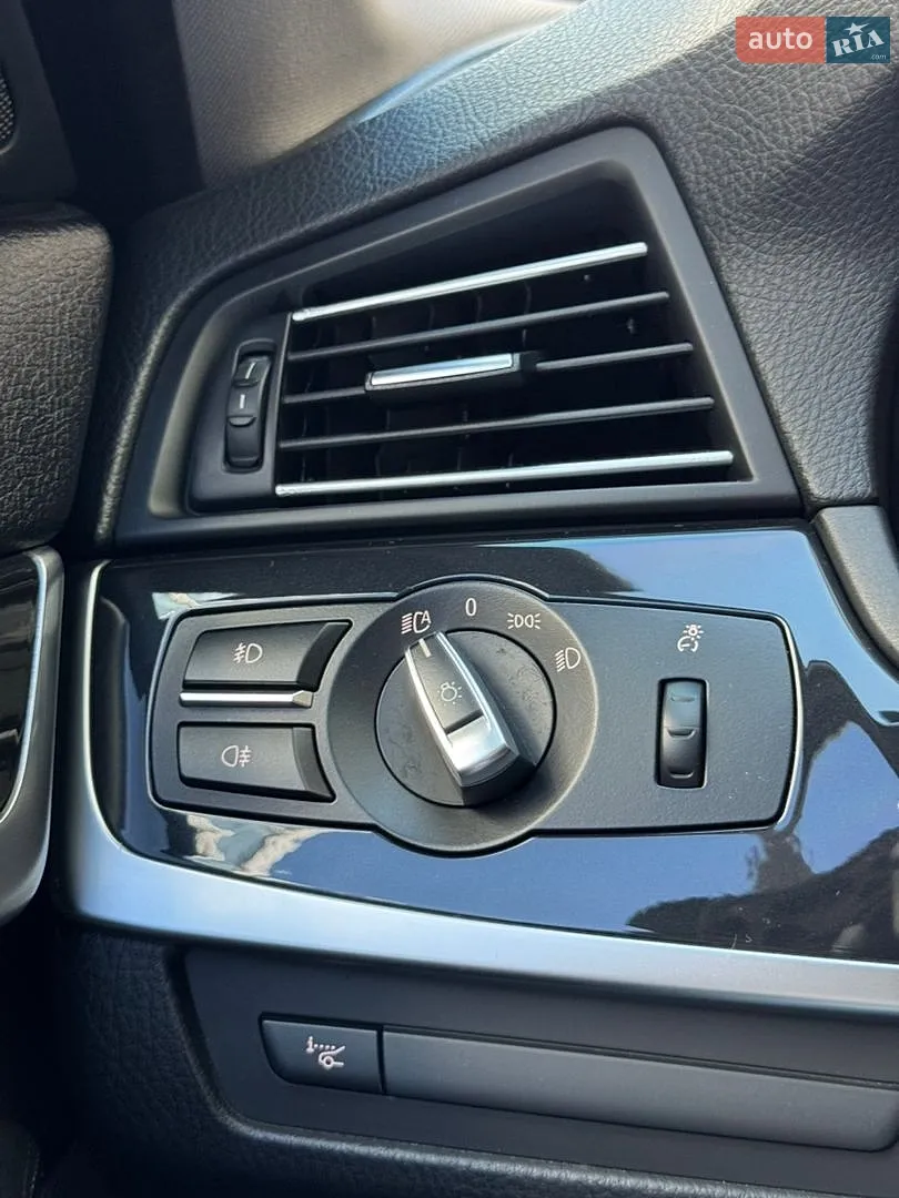 2015 BMW 5er - мініатюра 24