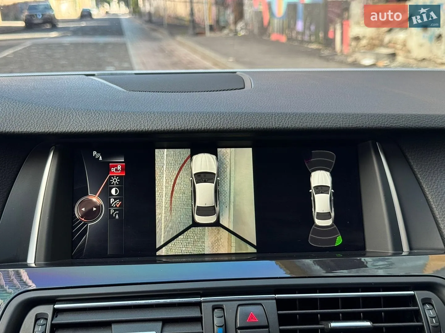 2015 BMW 5er - мініатюра 26