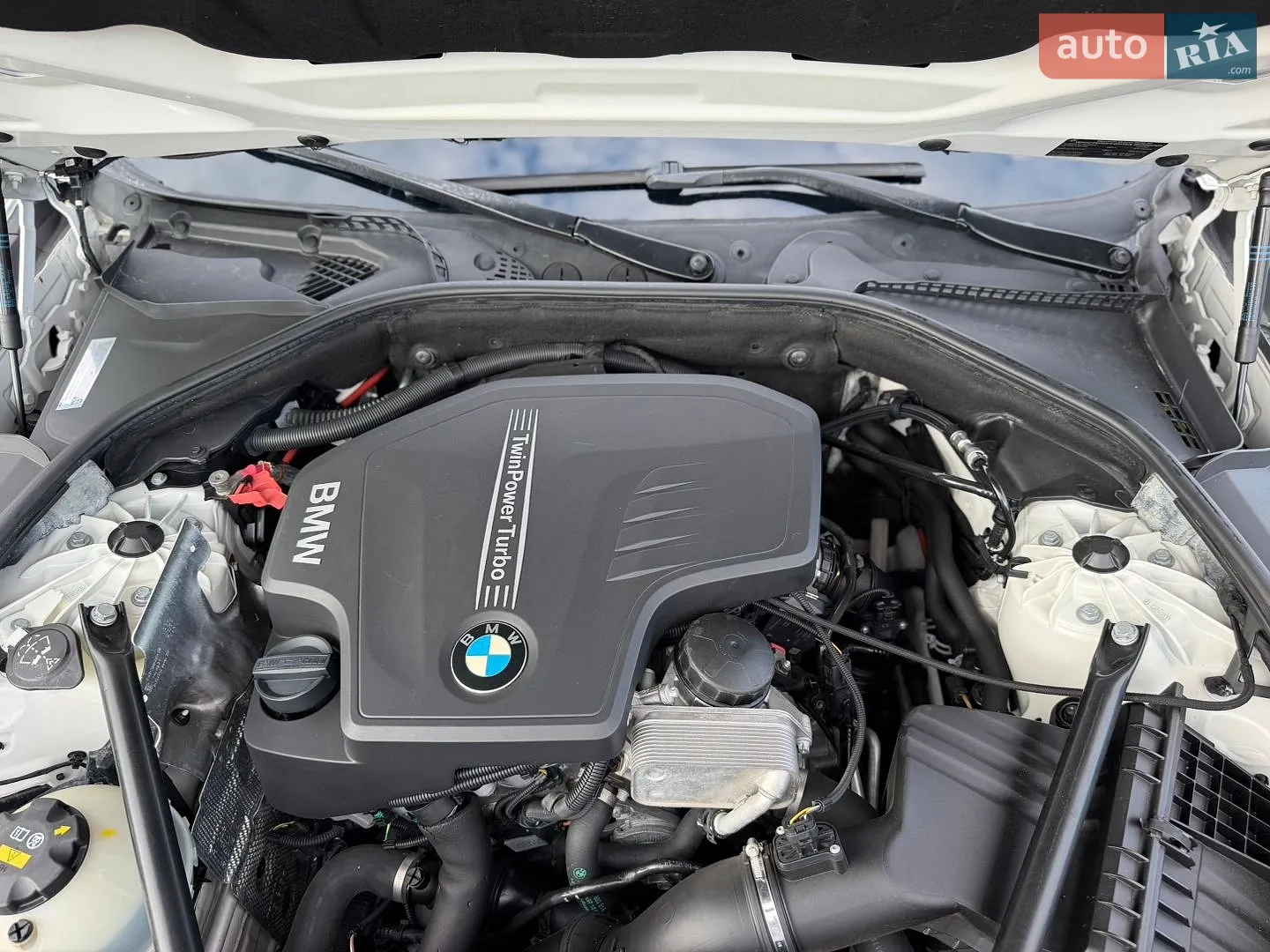 2014 BMW 5er - мініатюра 18