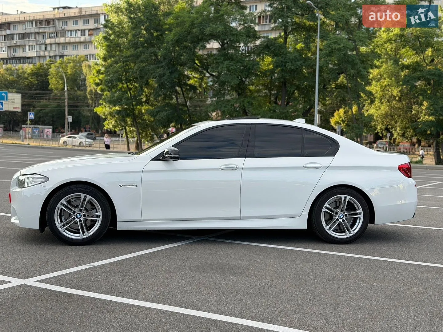 2014 BMW 5er - мініатюра 6