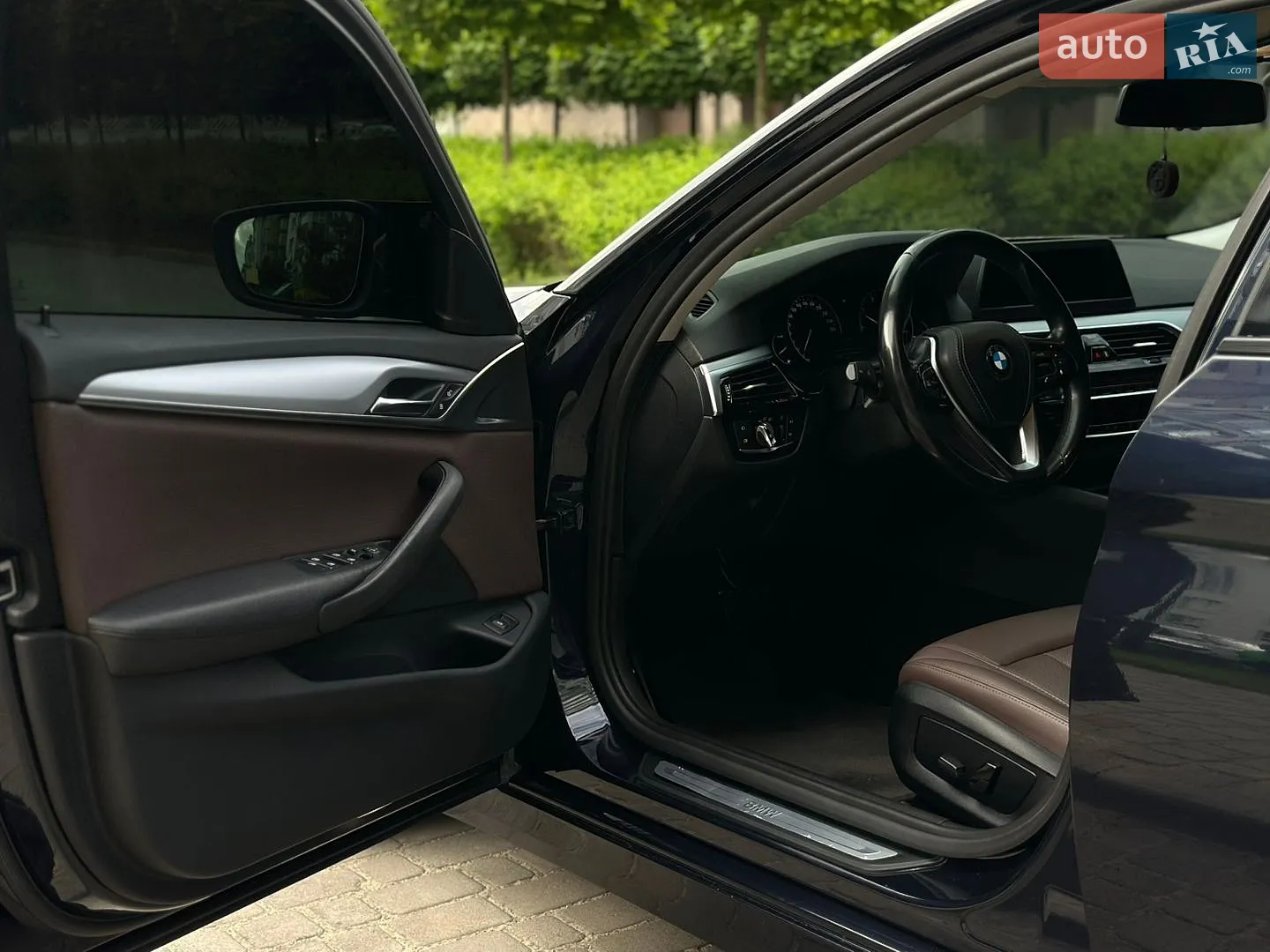 2017 BMW 5er - мініатюра 26
