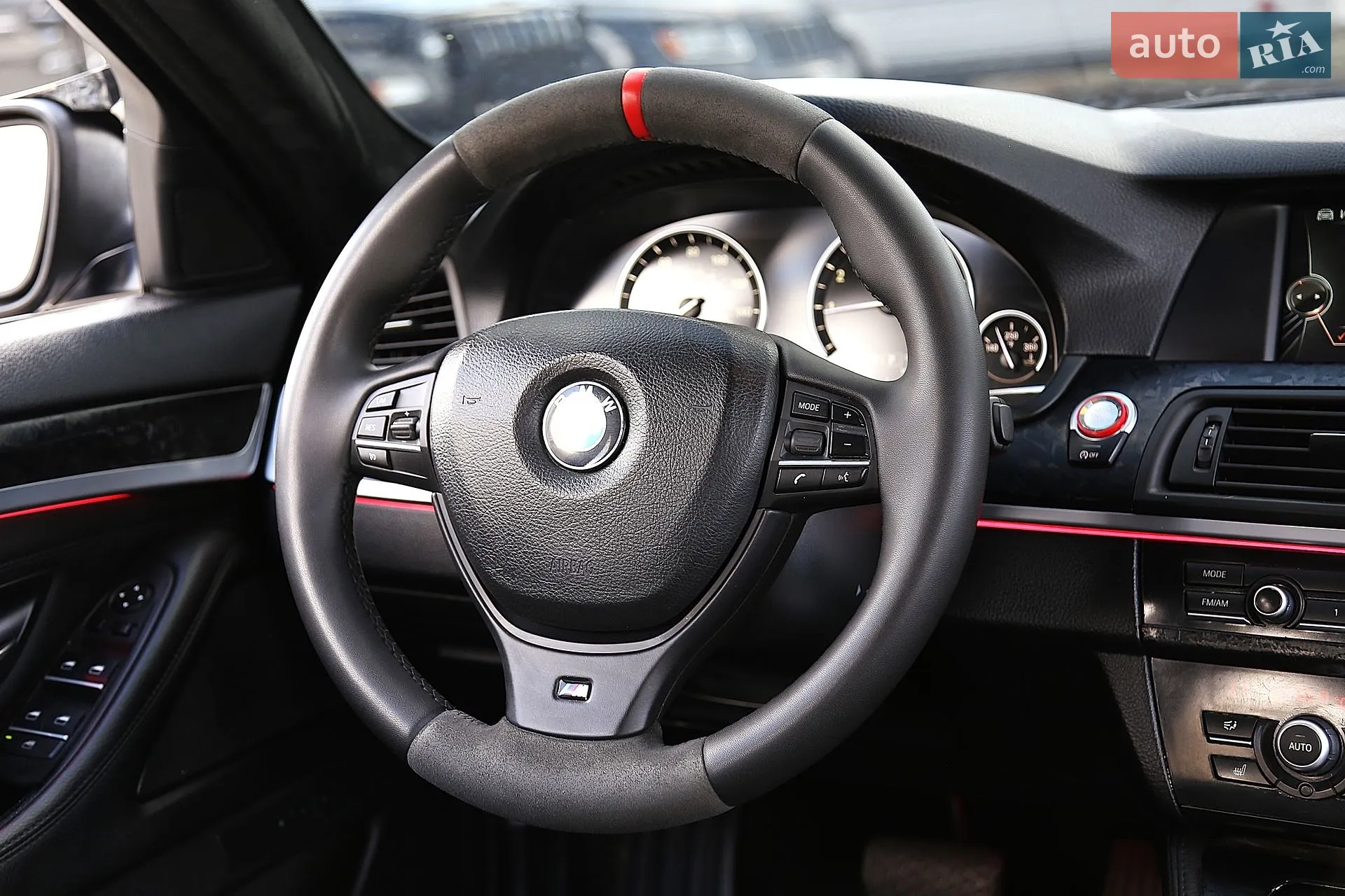 2012 BMW 5er - мініатюра 16
