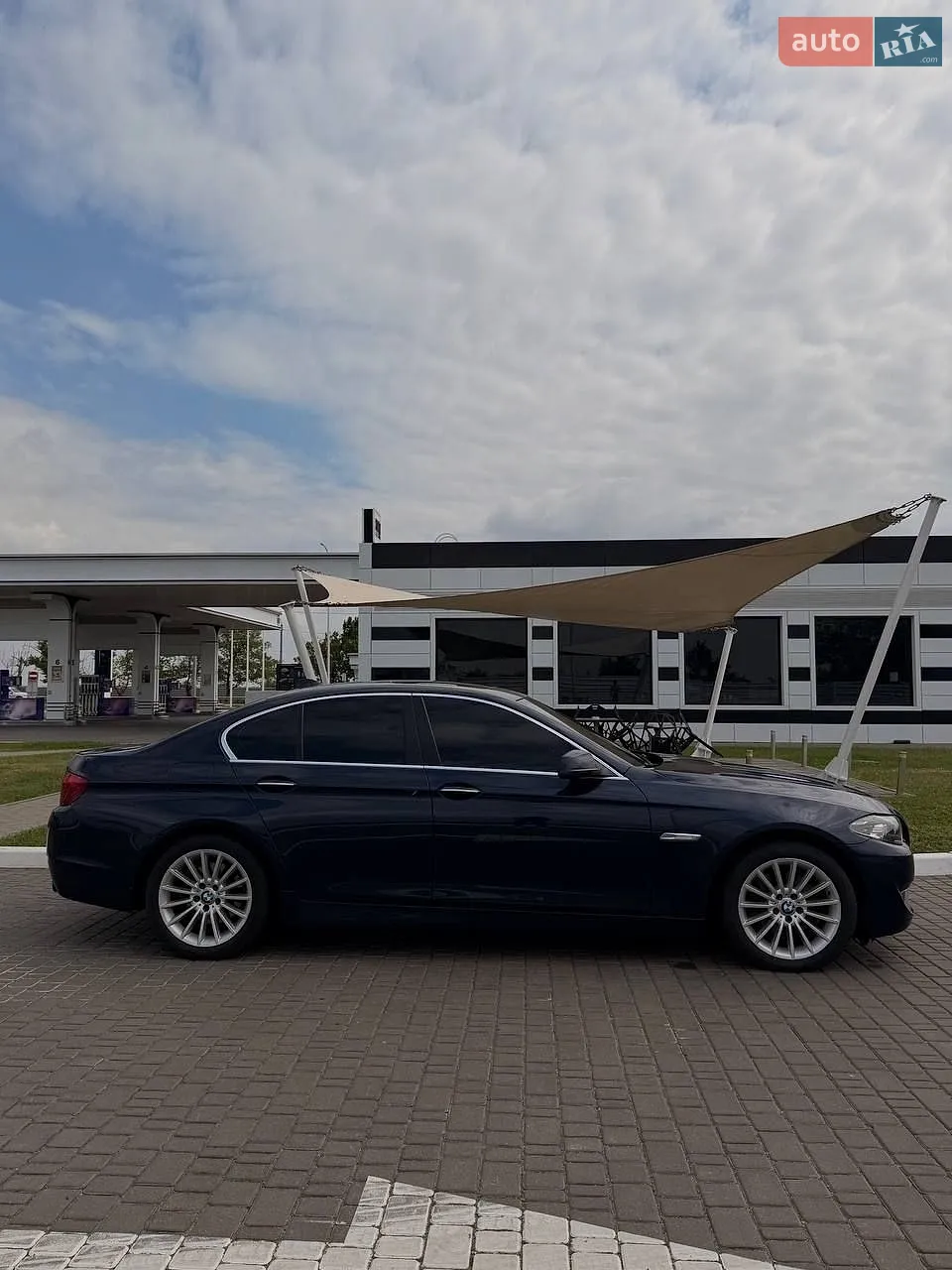 2012 BMW 5er - мініатюра 3