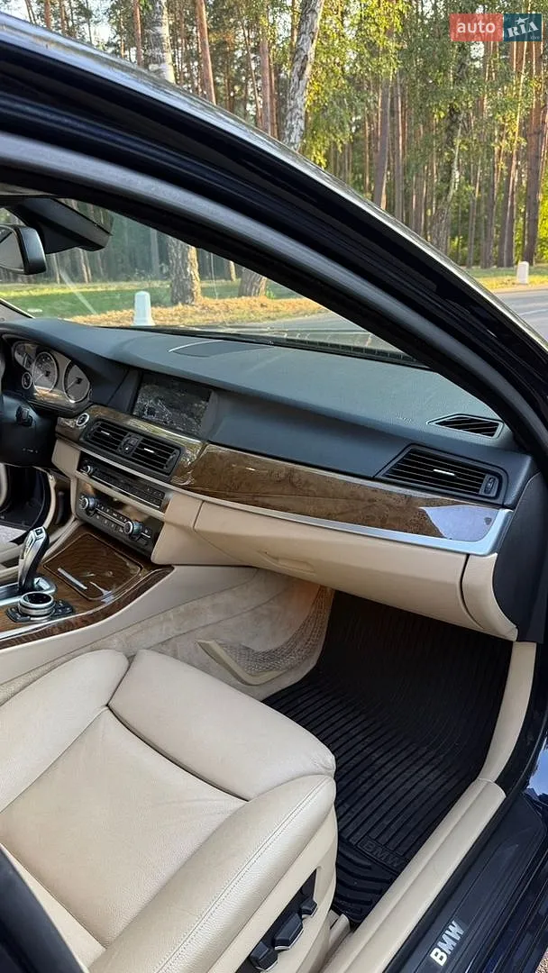 2011 BMW 5er - мініатюра 17