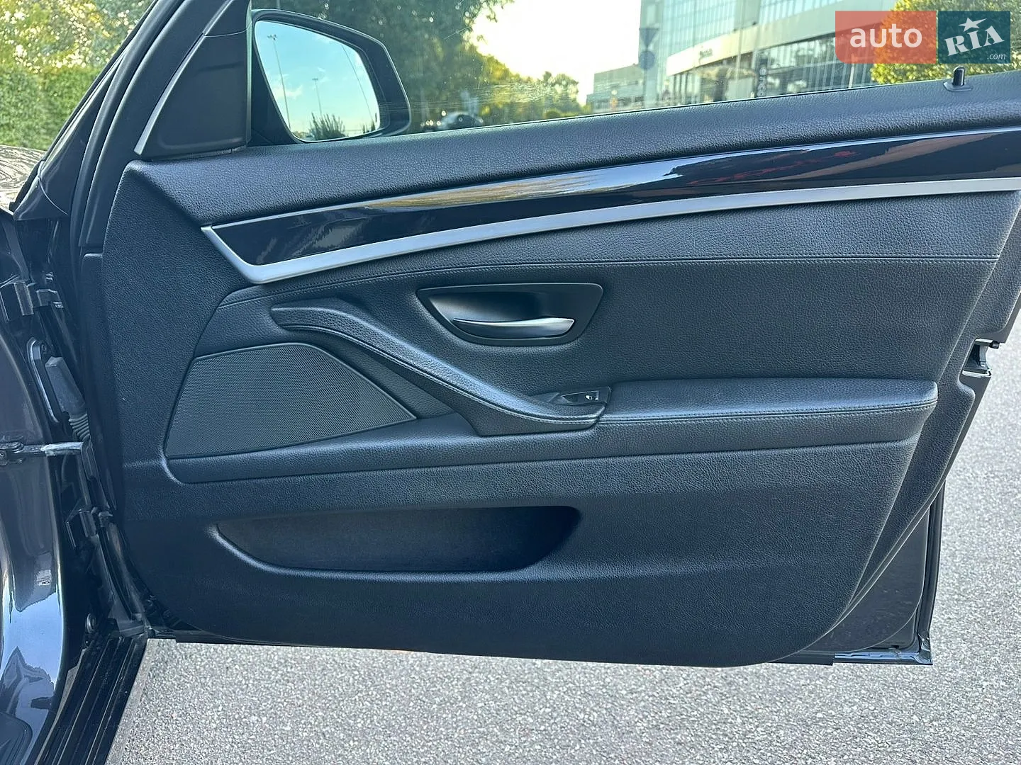 2011 BMW 5er - мініатюра 22