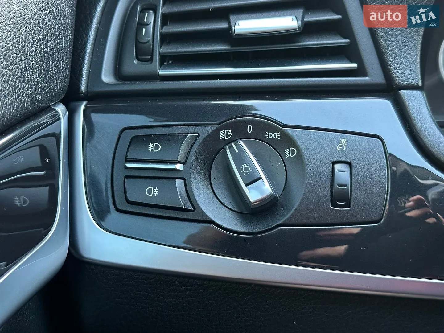 2011 BMW 5er - мініатюра 30