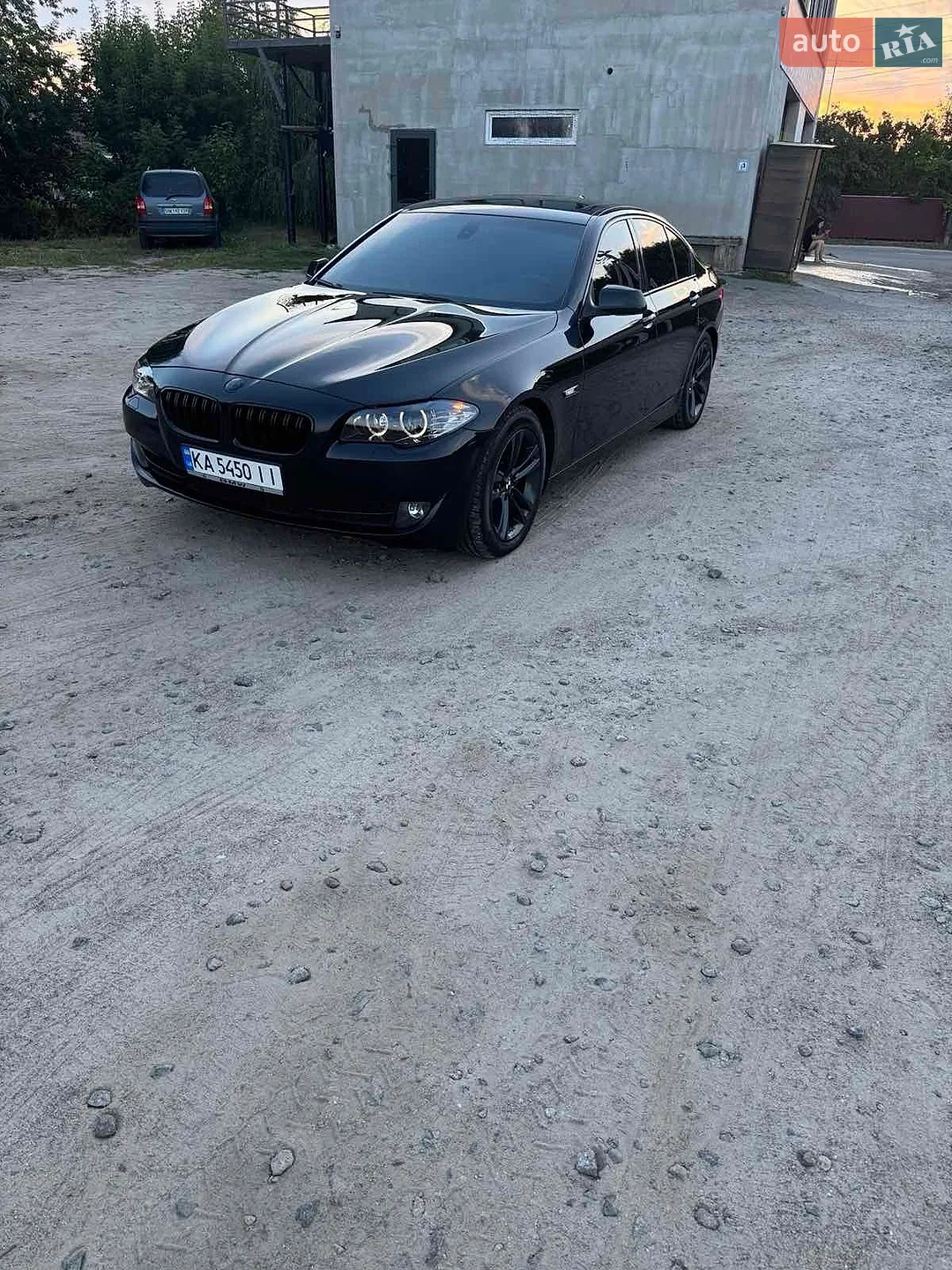 2011 BMW 5er - мініатюра 3