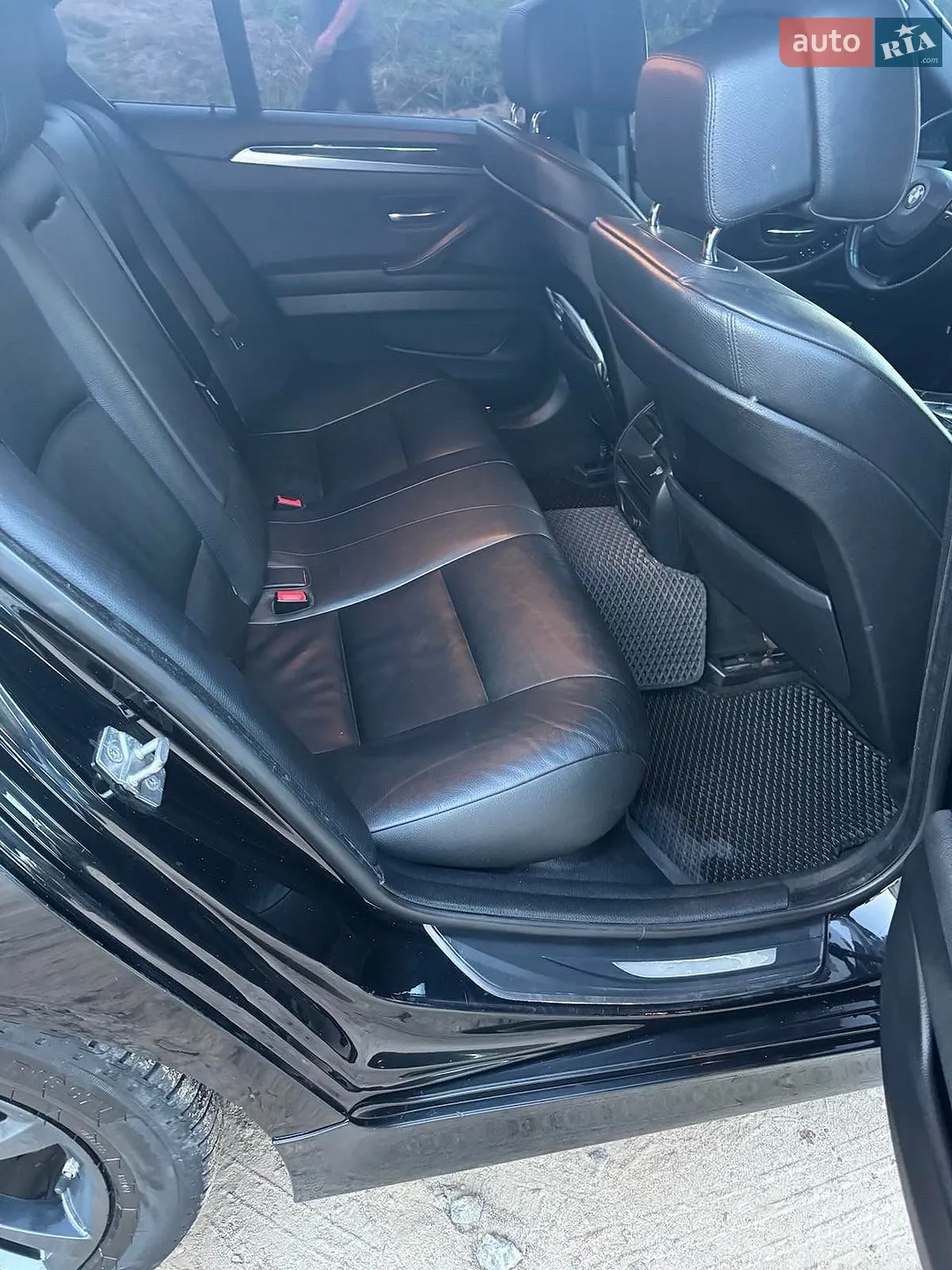 2011 BMW 5er - мініатюра 5