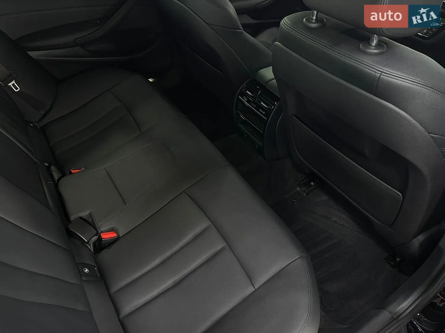 2017 BMW 5er - мініатюра 10