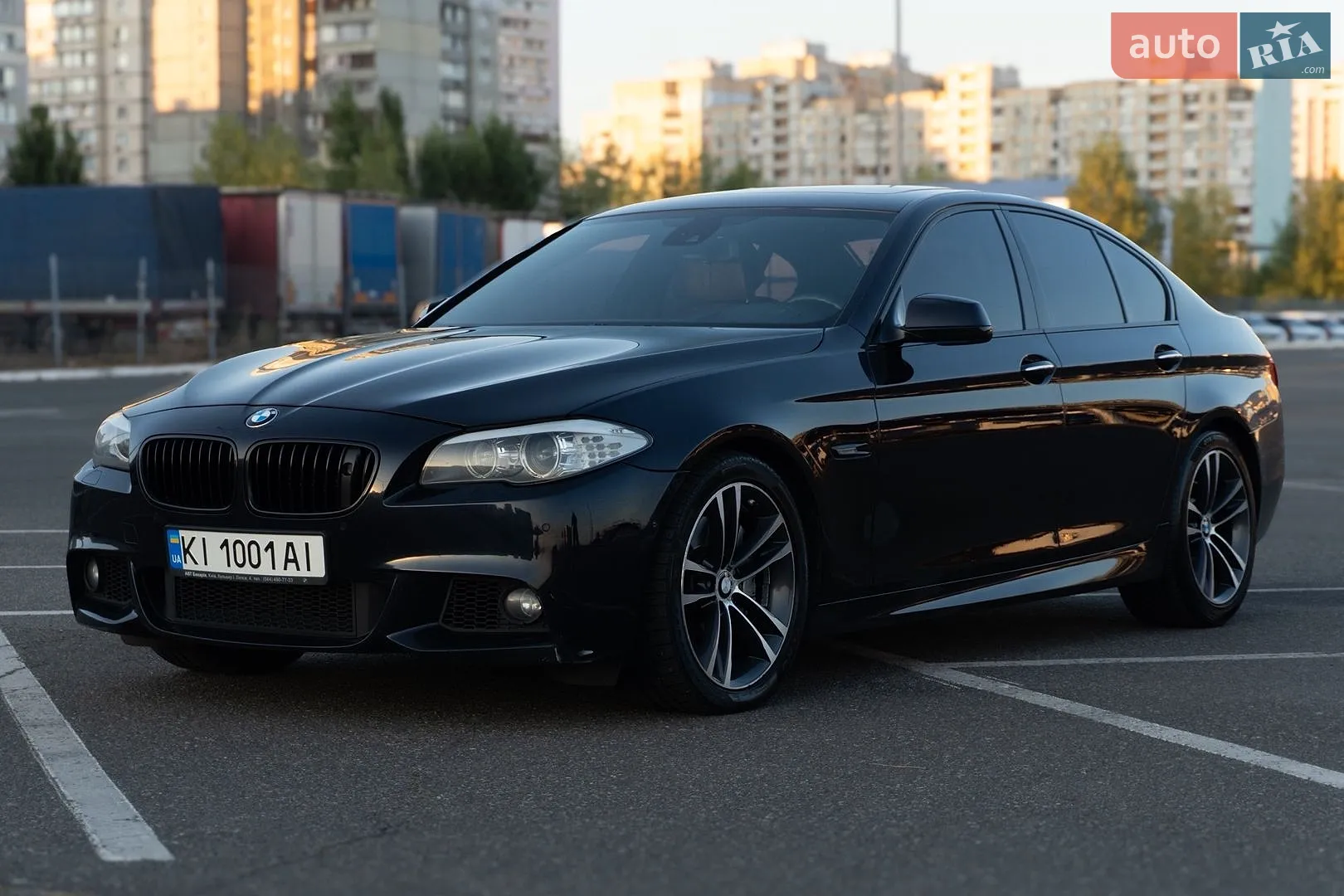 2012 BMW 5er - мініатюра 2