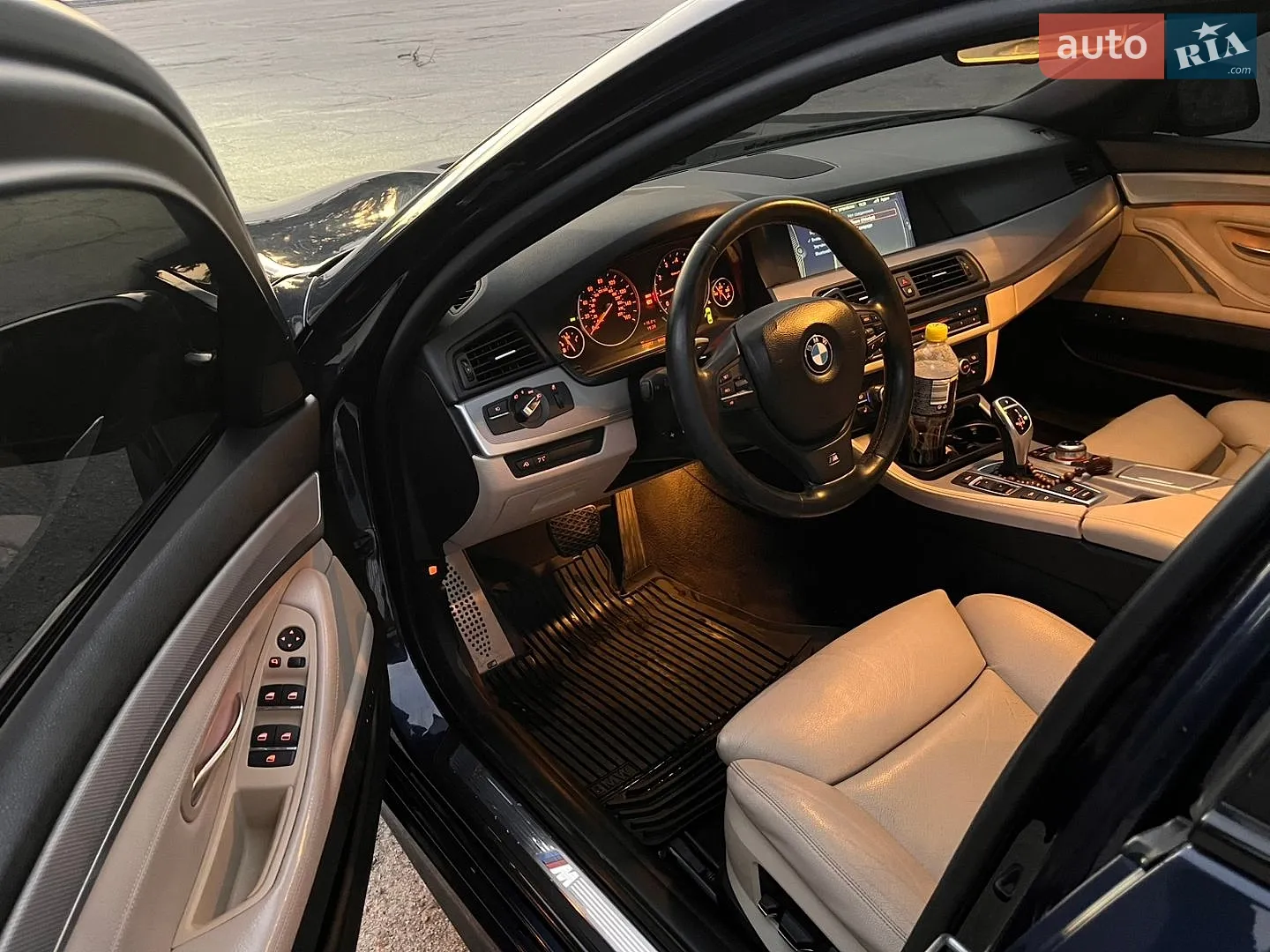 2010 BMW 5er - мініатюра 16