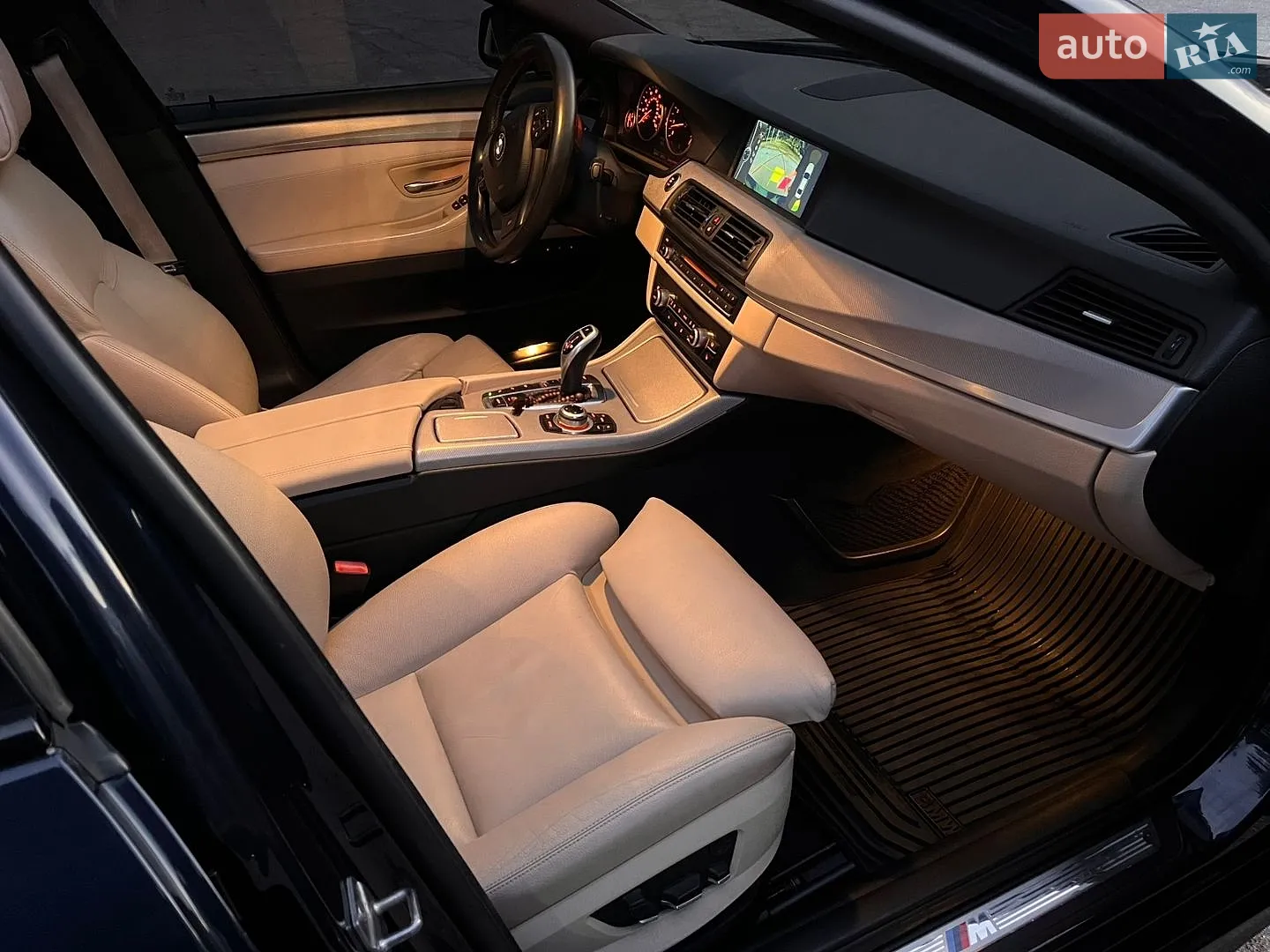 2010 BMW 5er - мініатюра 27