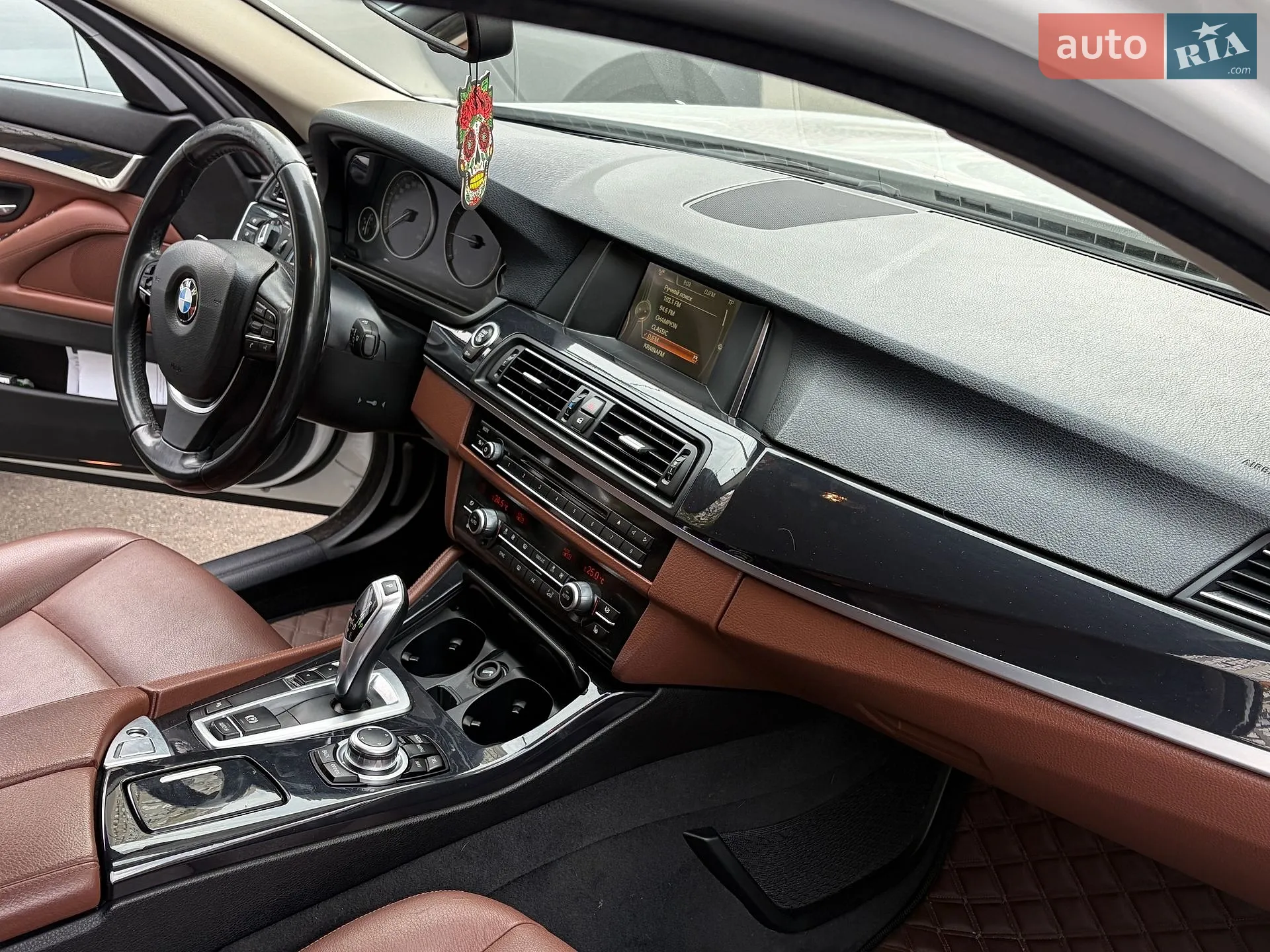2016 BMW 5er - мініатюра 13
