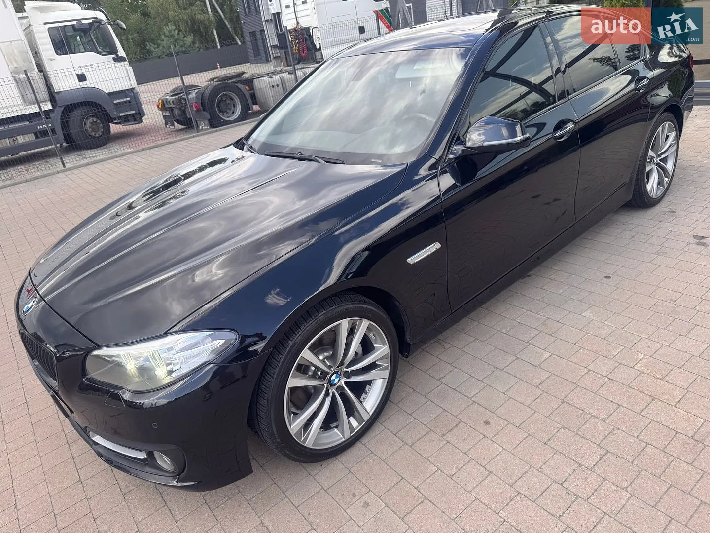 2016 BMW 5er - мініатюра 4