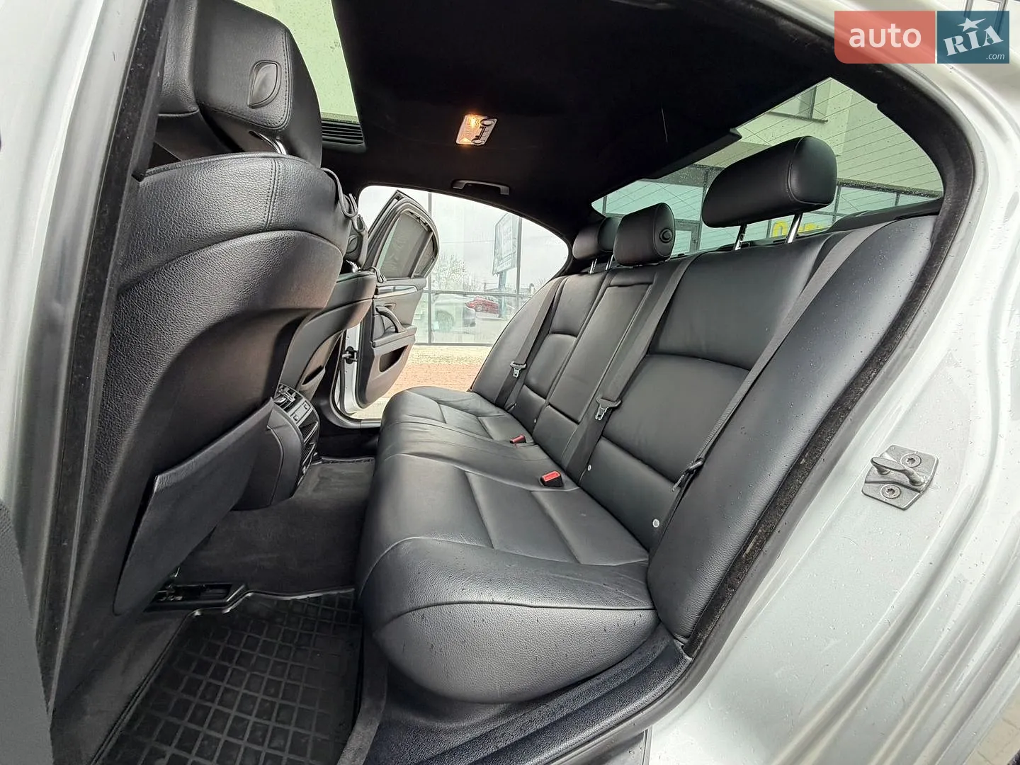 2010 BMW 5er - мініатюра 30