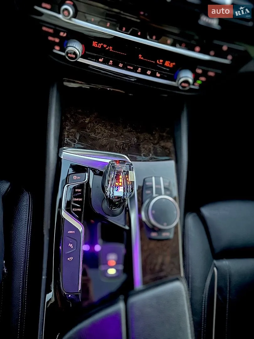 2017 BMW 5er - мініатюра 22