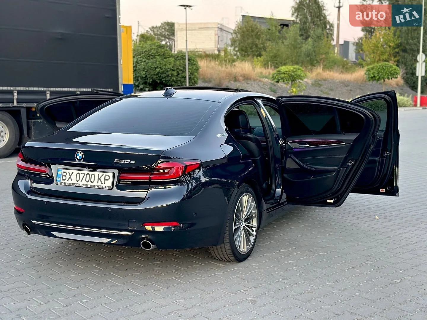 2017 BMW 5er - мініатюра 28