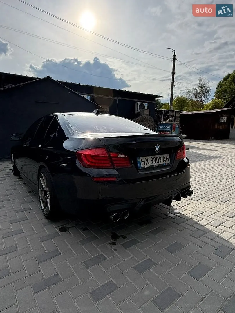 2011 BMW 5er - мініатюра 4