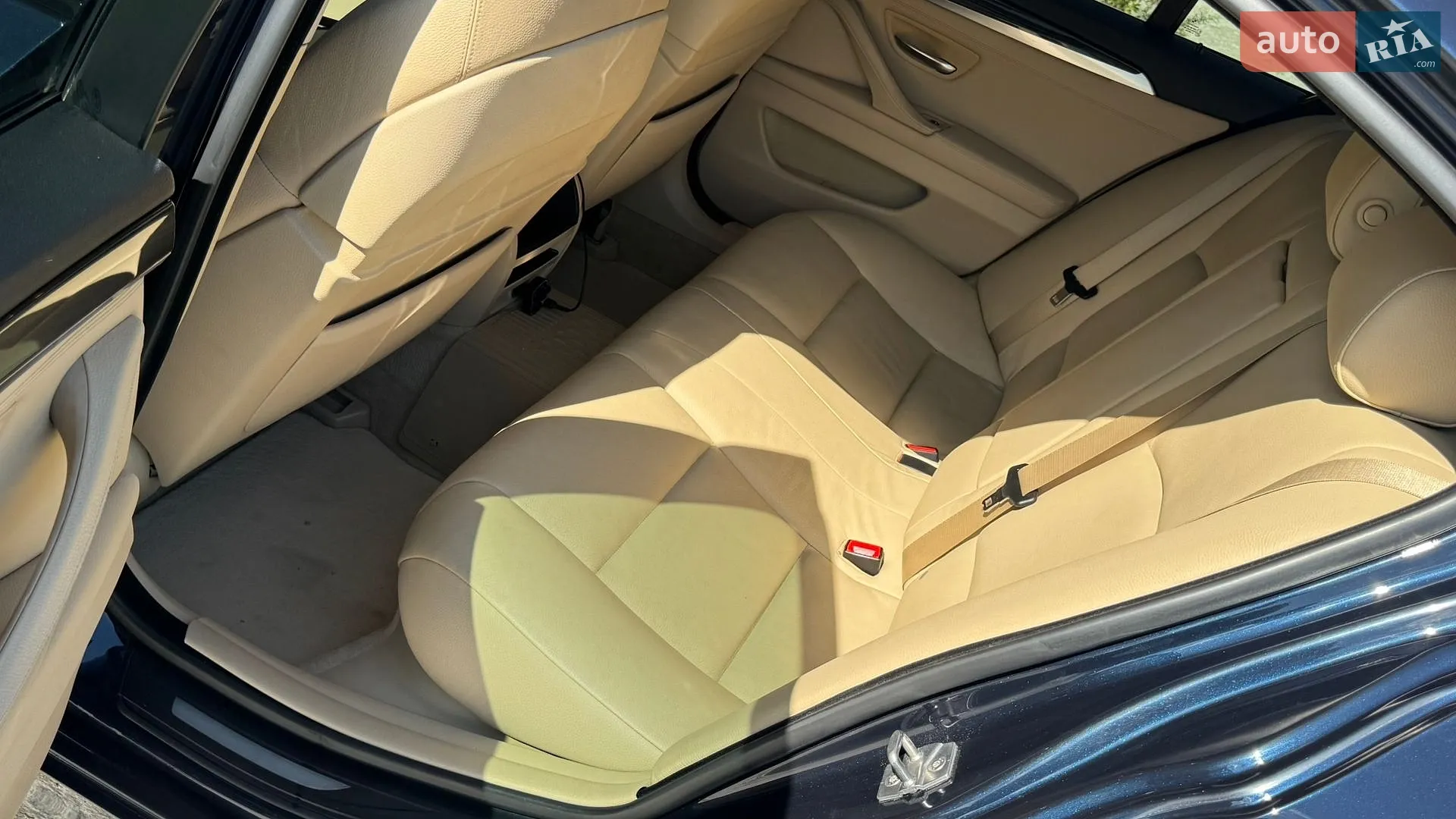 2011 BMW 5er - мініатюра 22