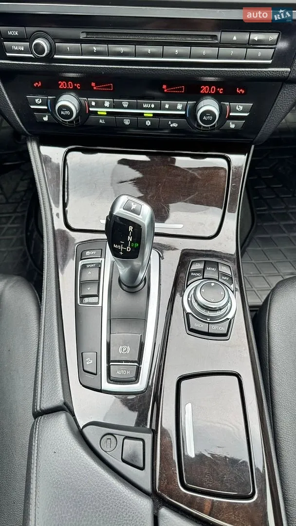 2011 BMW 5er - мініатюра 26