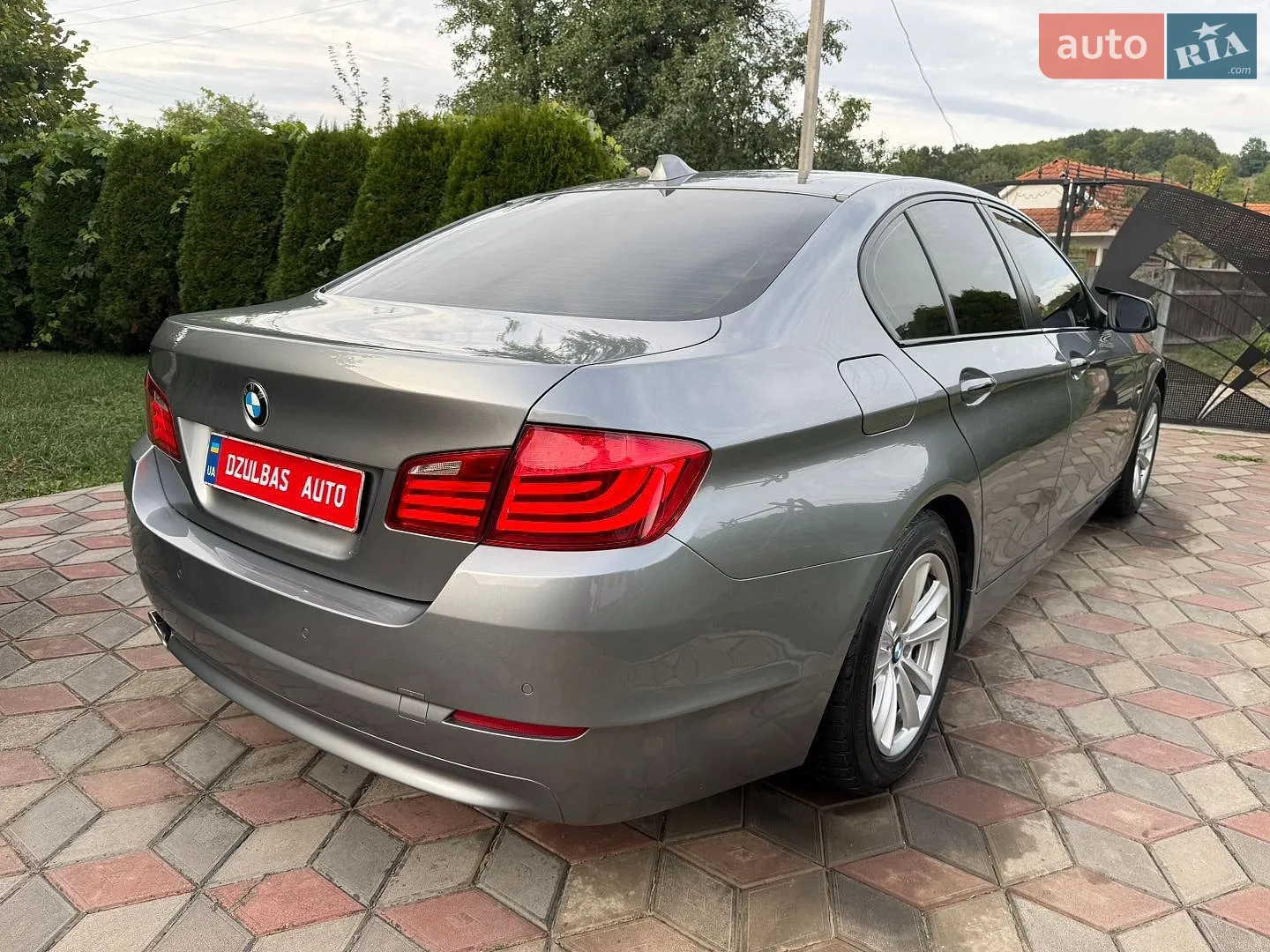 2011 BMW 5er - мініатюра 26