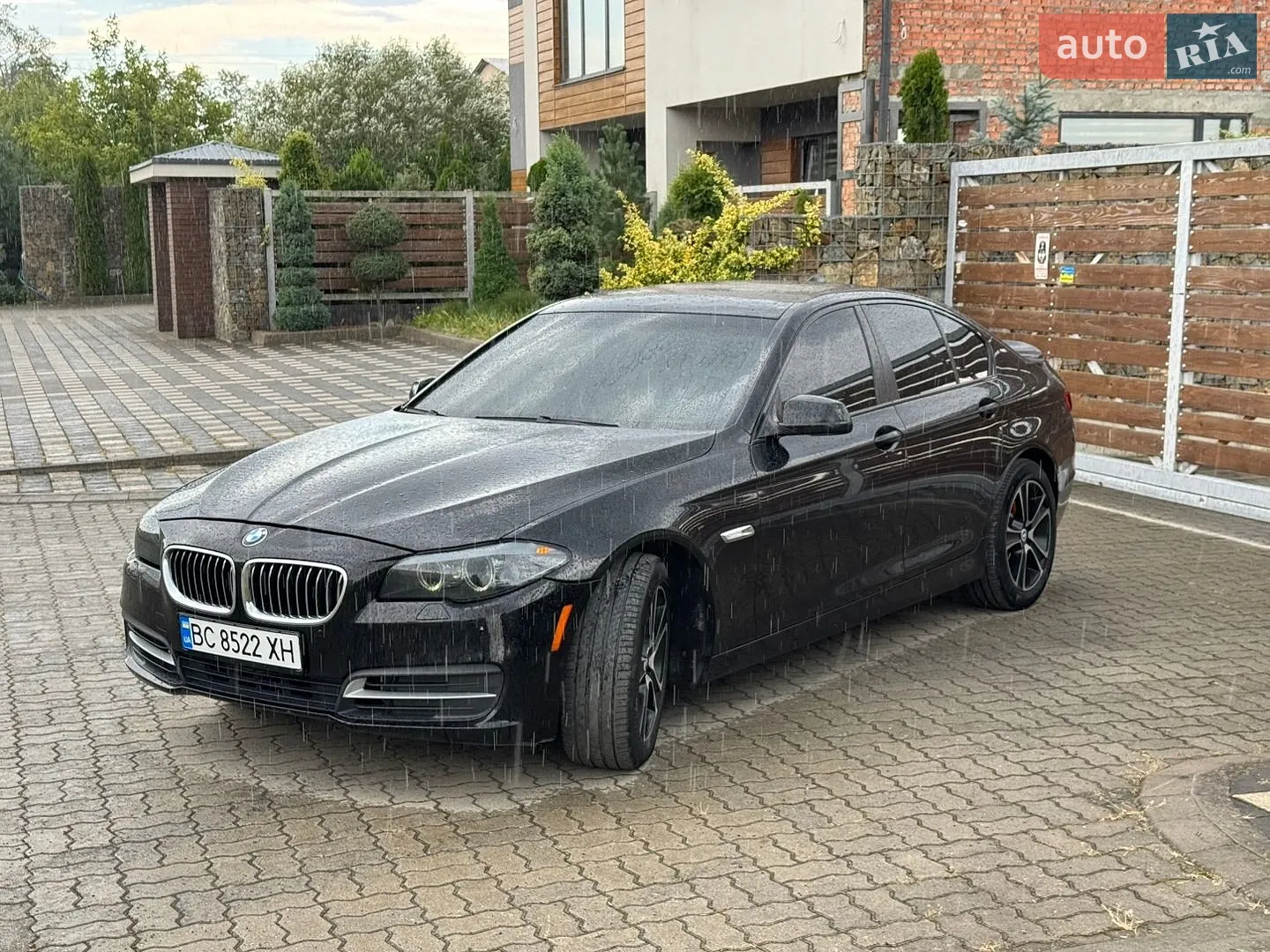 2010 BMW 5er - мініатюра 12