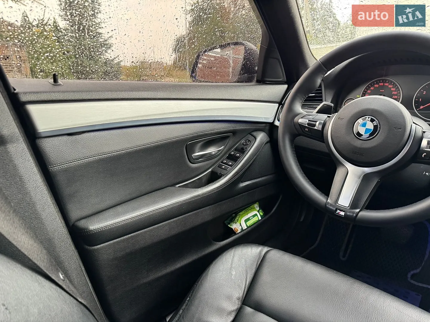 2010 BMW 5er - мініатюра 23