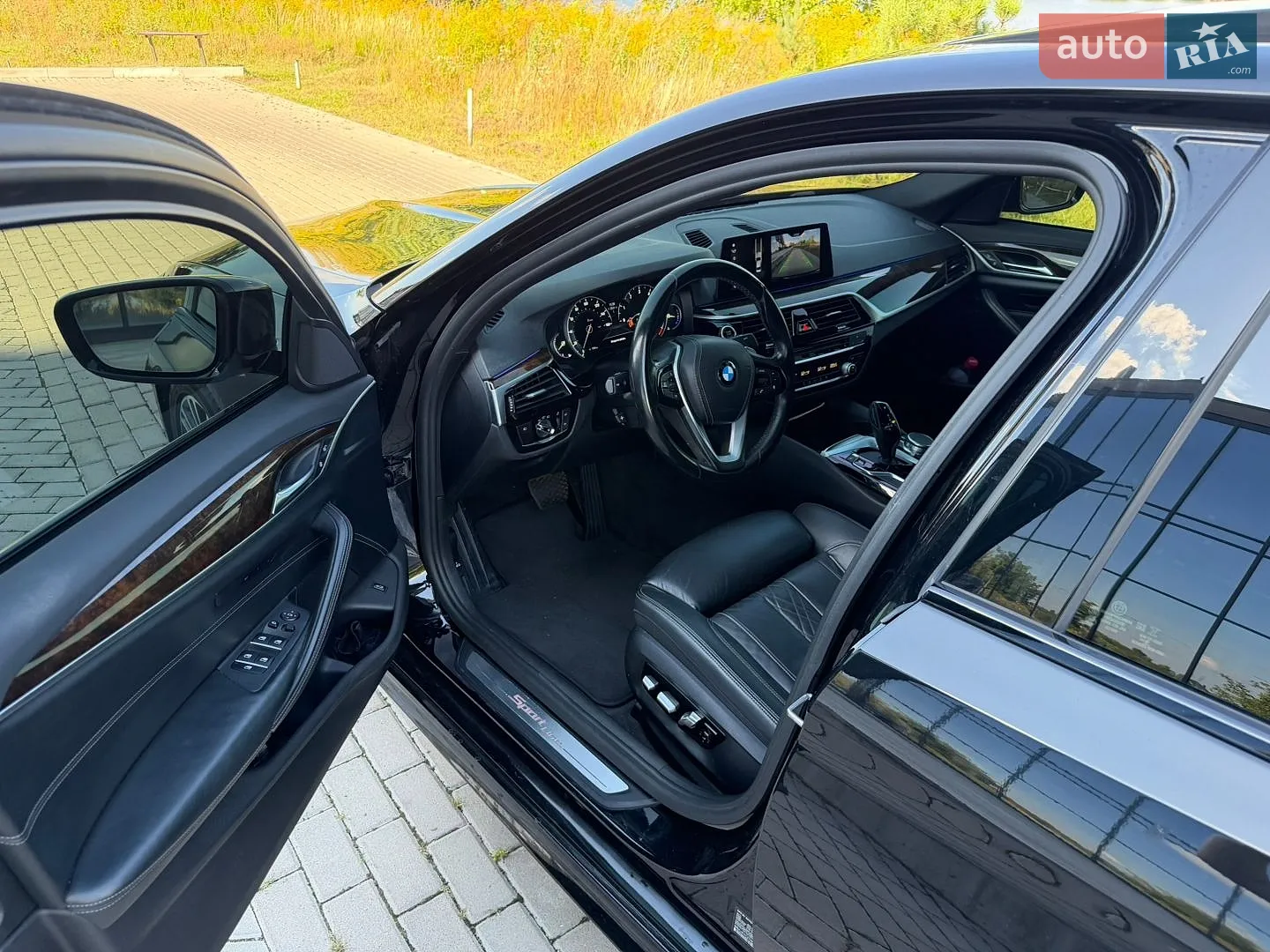 2017 BMW 5er - мініатюра 33