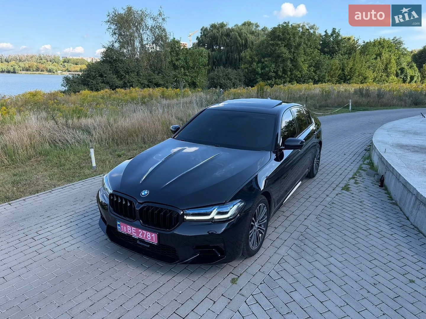 2017 BMW 5er - мініатюра 3