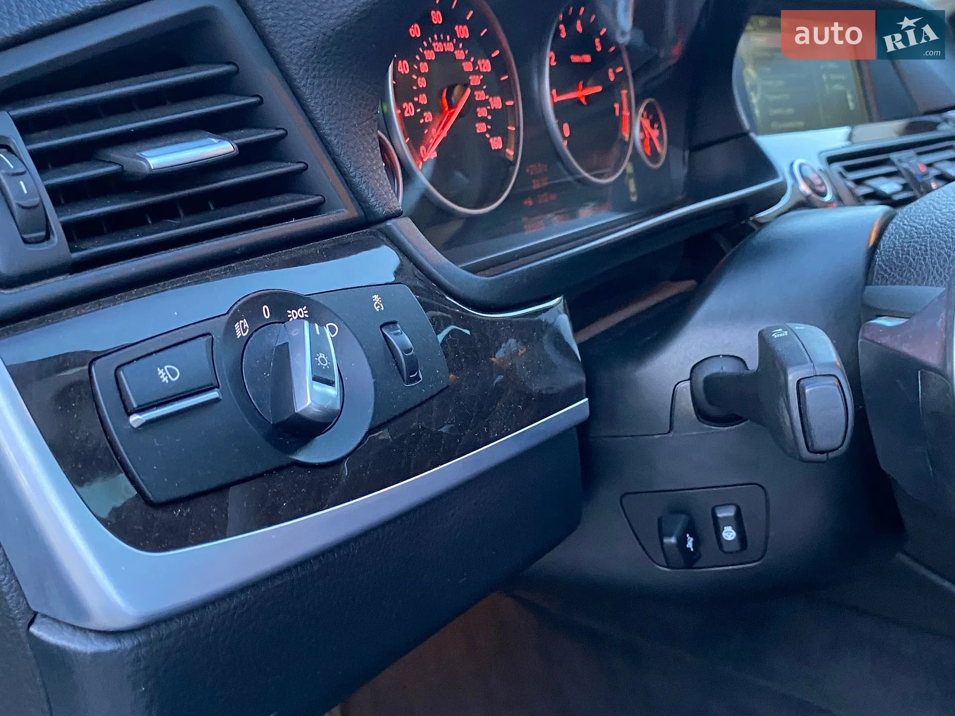 2013 BMW 5er - мініатюра 17