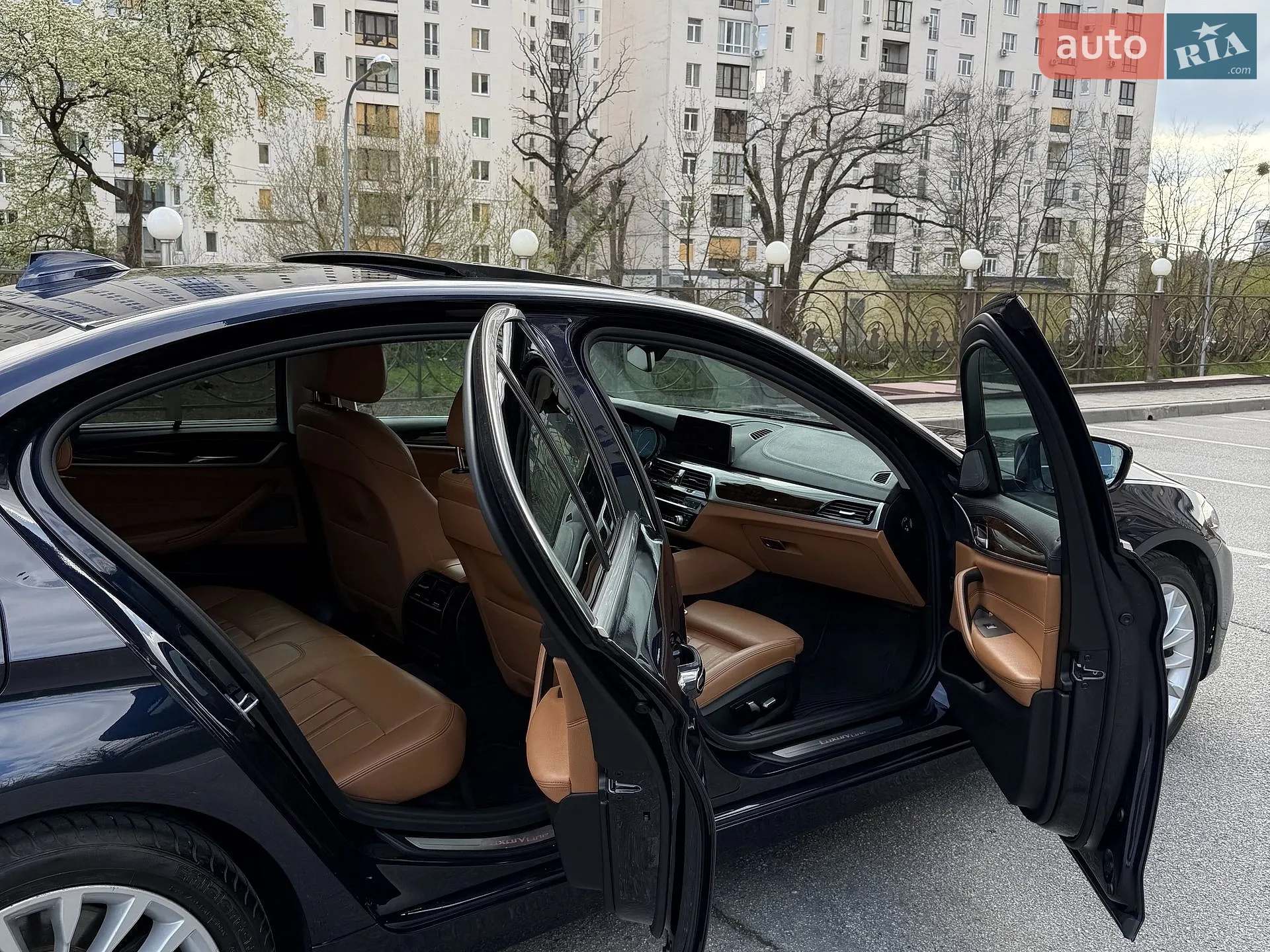 2017 BMW 5er - мініатюра 22