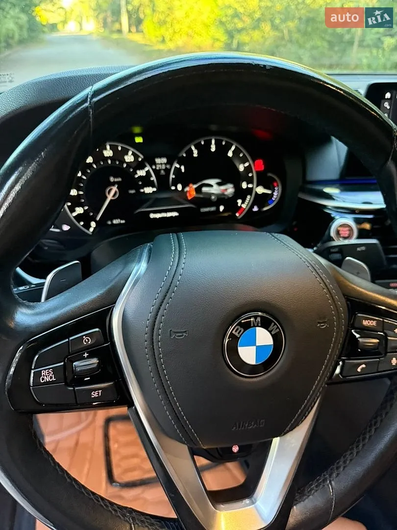 2017 BMW 5er - мініатюра 10