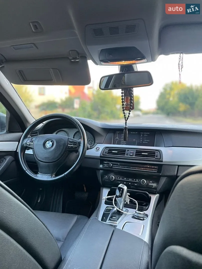 2010 BMW 5er - мініатюра 21