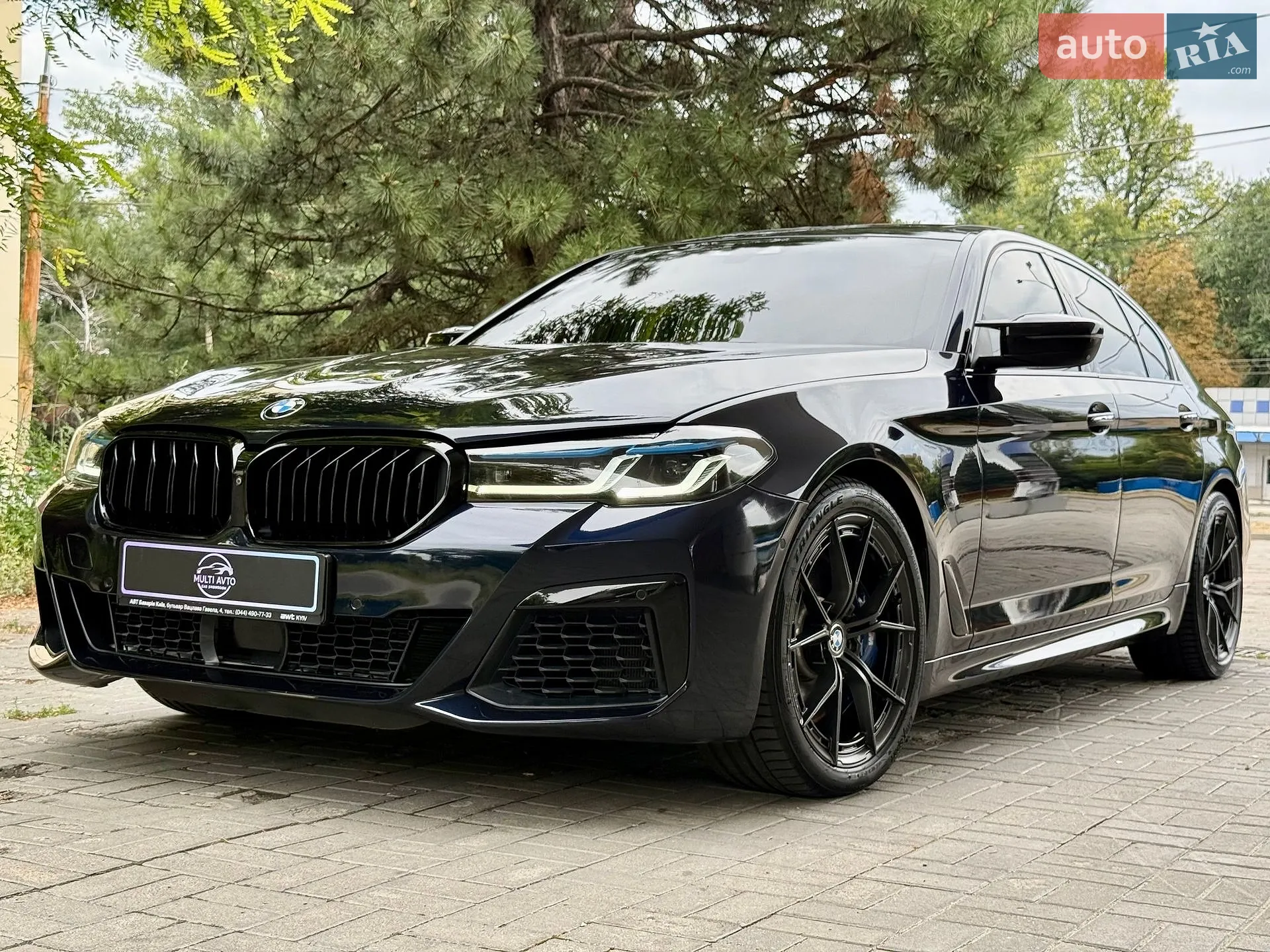 2017 BMW 5er - мініатюра 3
