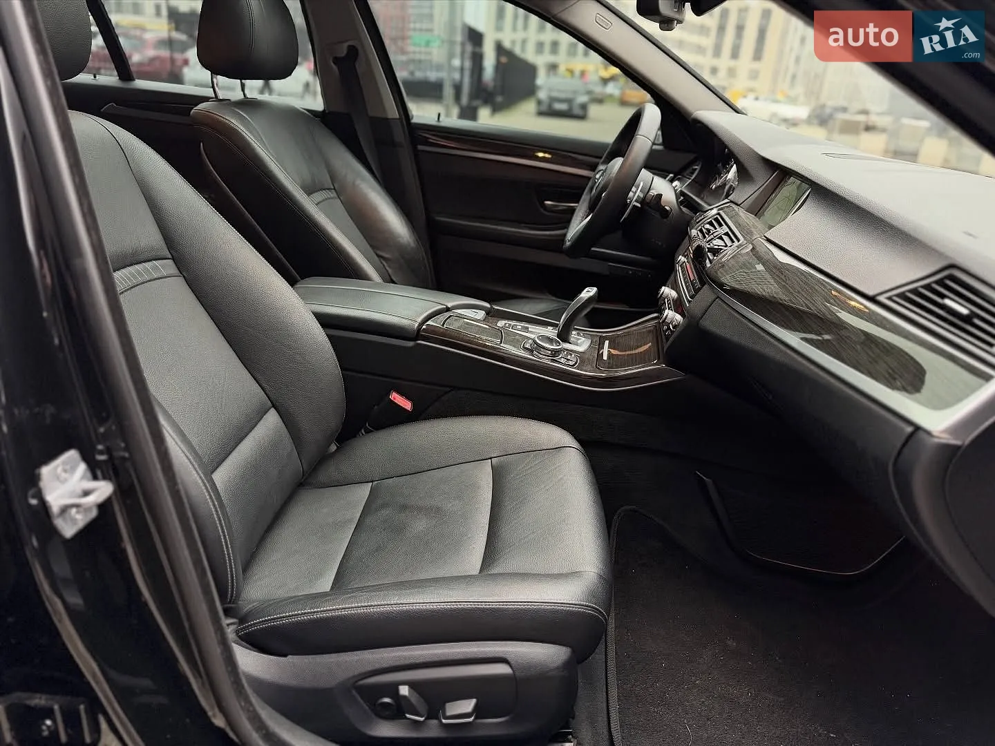 2013 BMW 5er - мініатюра 9
