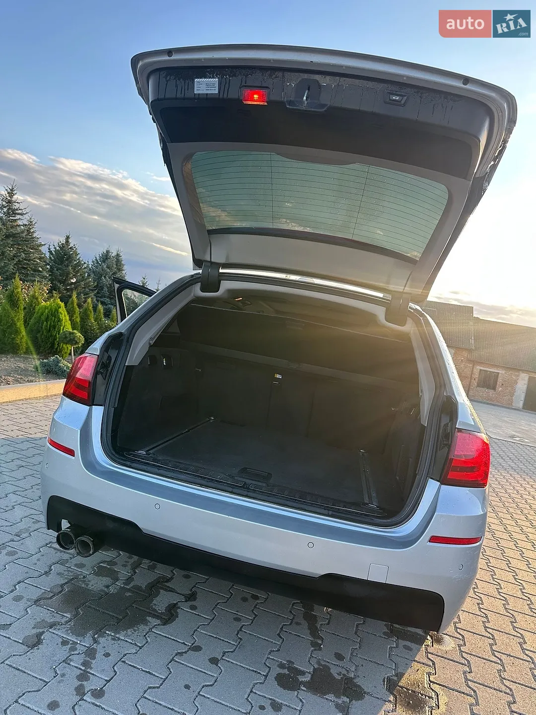 2010 BMW 5er - мініатюра 8